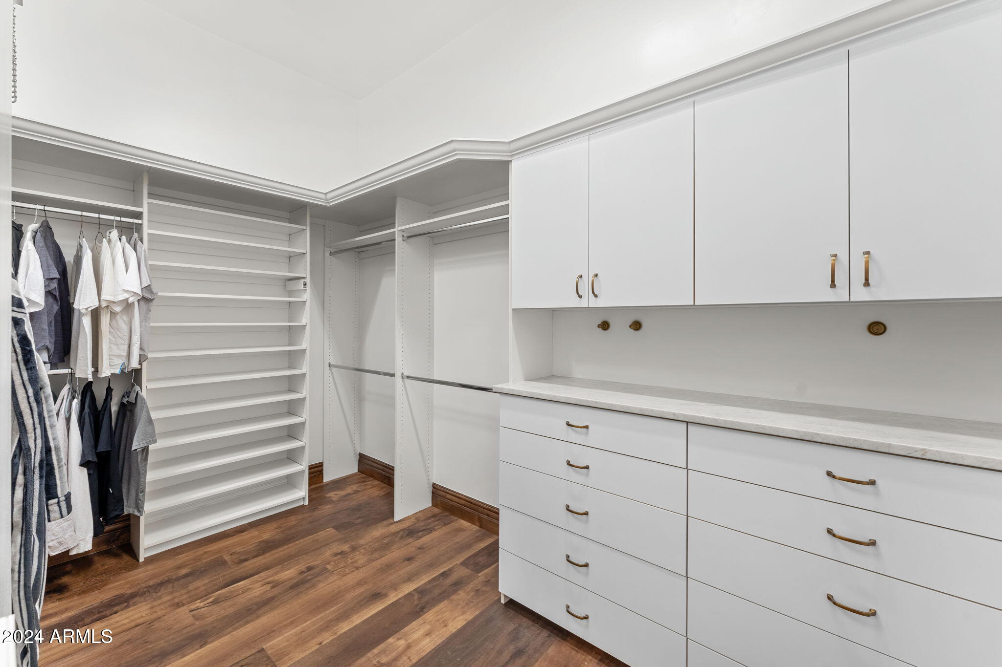 CINCO SERROS LOTS 9 & 10 - Residential