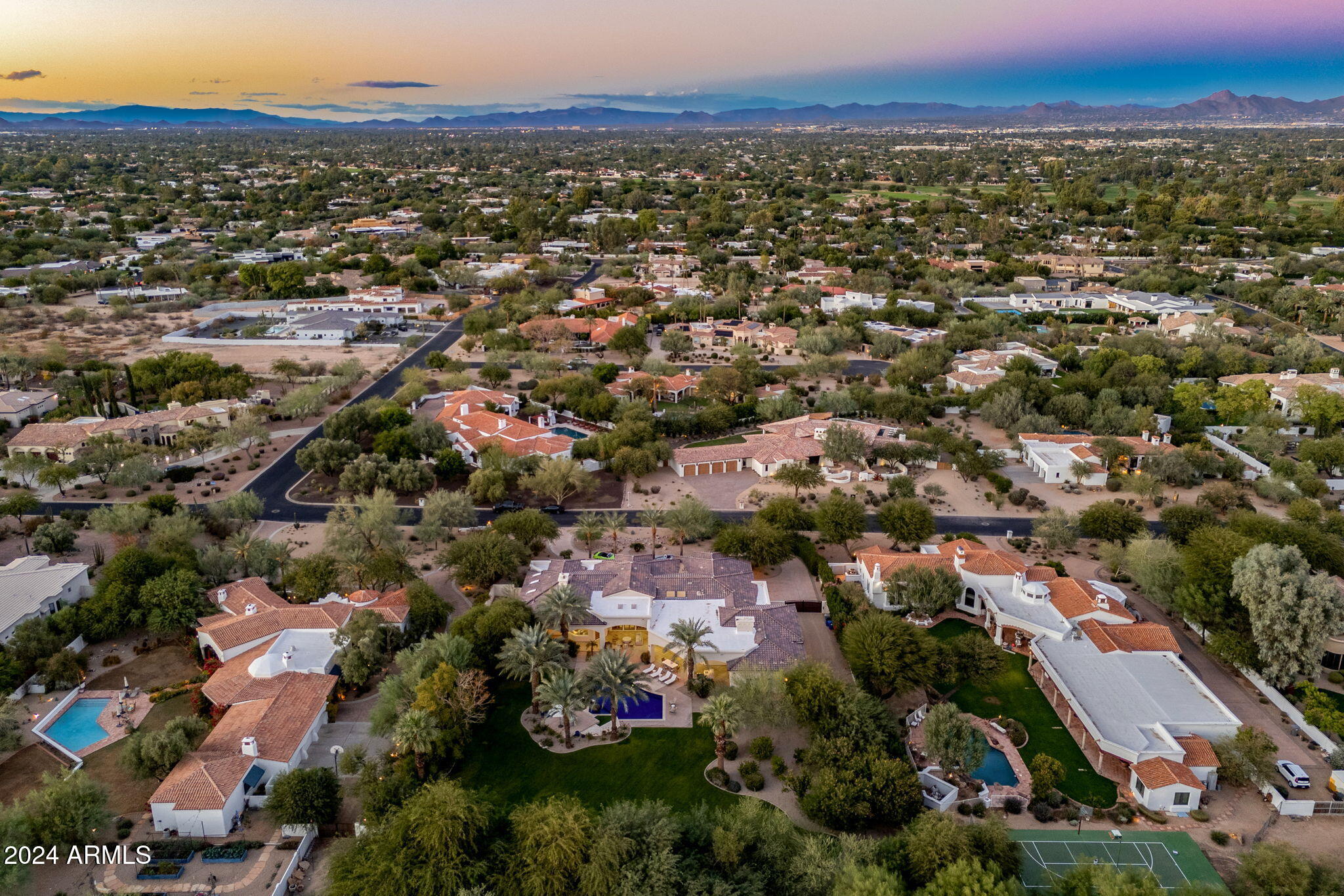 CINCO SERROS LOTS 9 & 10 - Residential