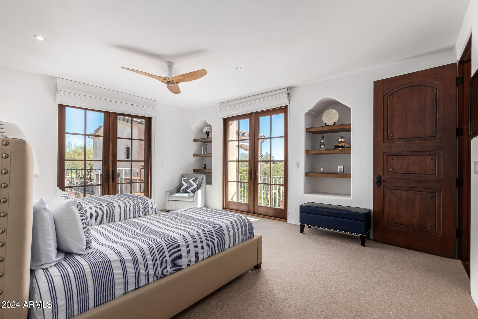 MIRABEL CLUB - Residential