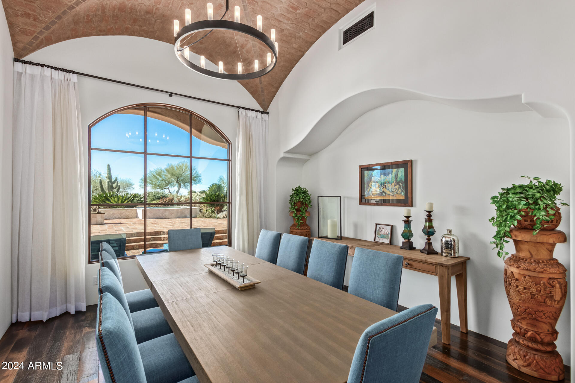 MIRABEL CLUB - Residential