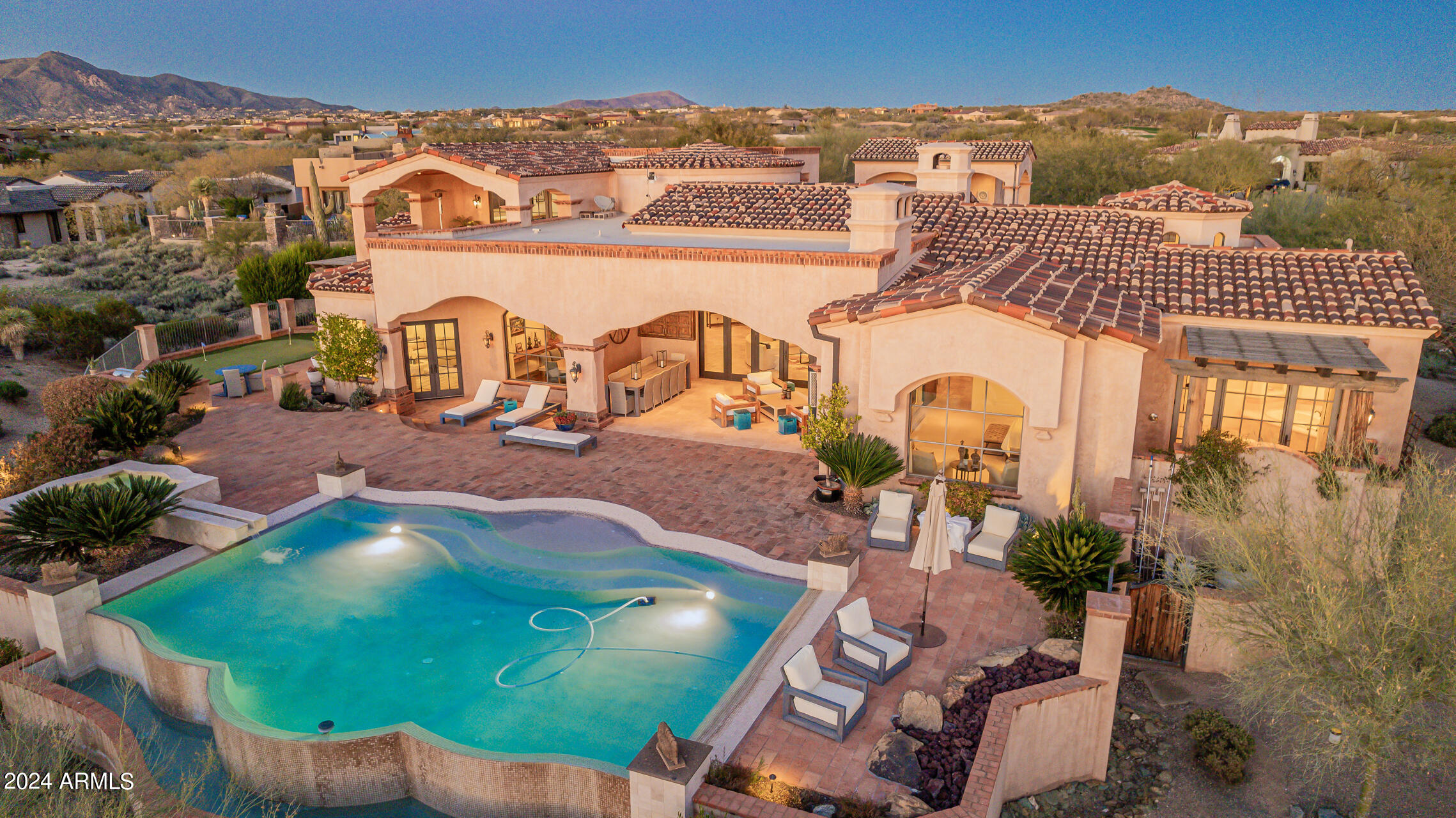 MIRABEL CLUB - Residential