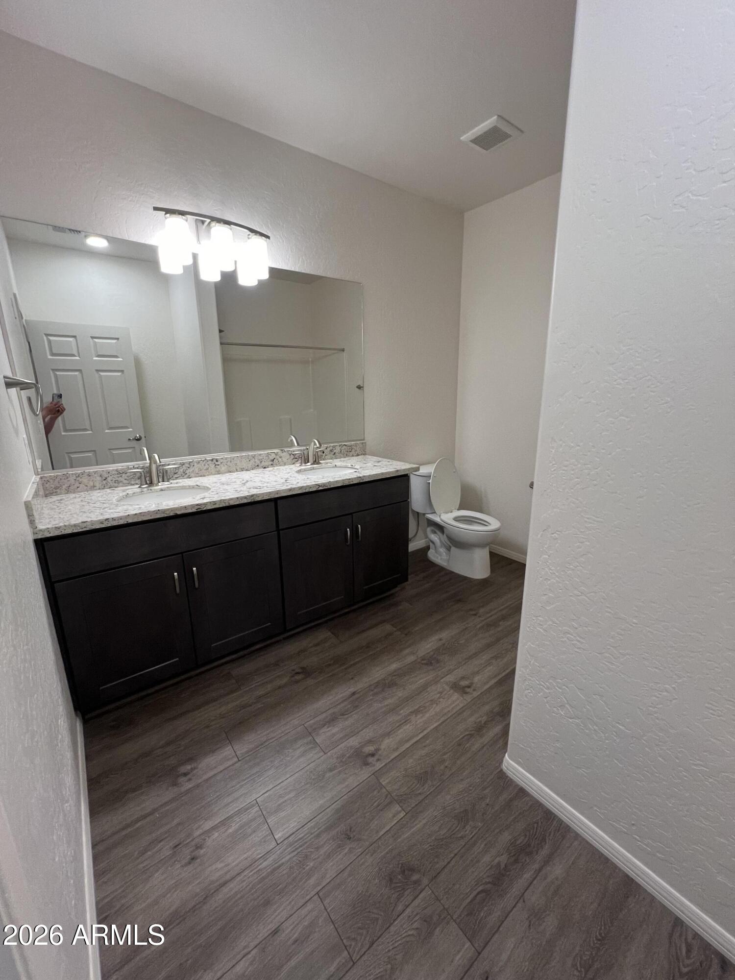 PONDEROSA PARKWAY CONDOMINIUMS - Residential