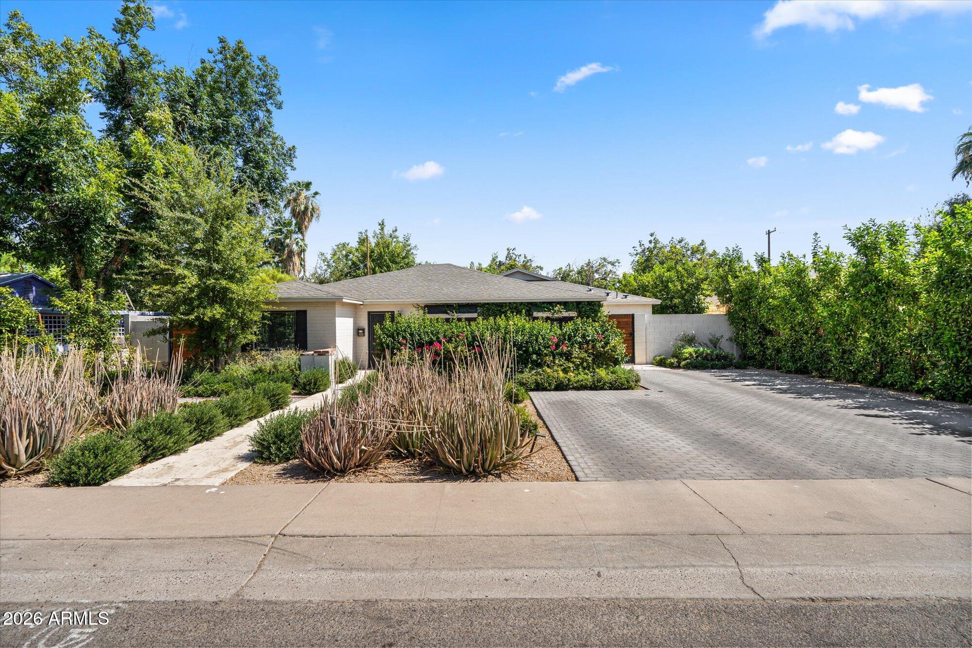 UNIVERSITY PARK ADDITION - Residential