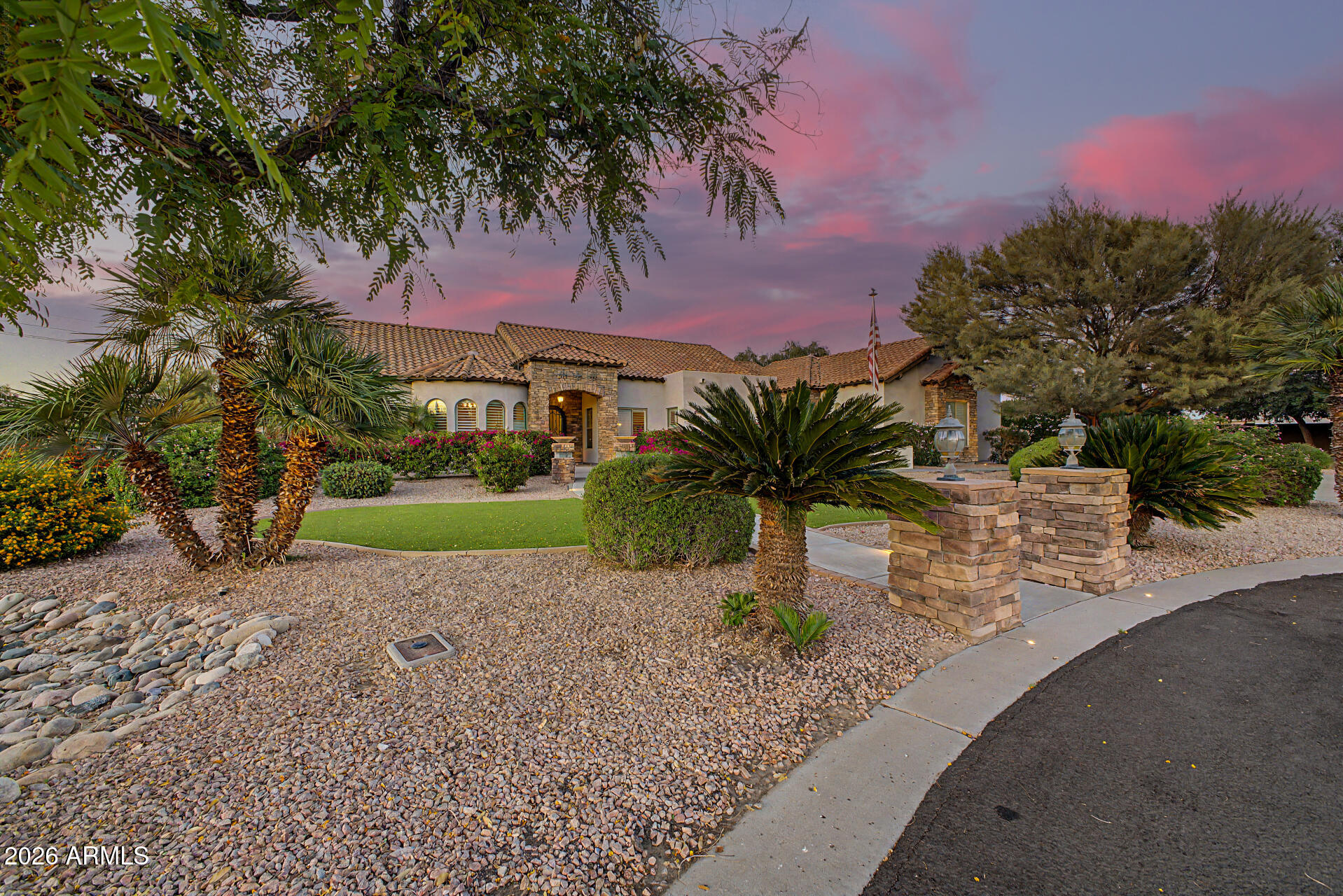 CREEKSIDE ESTATES - Residential