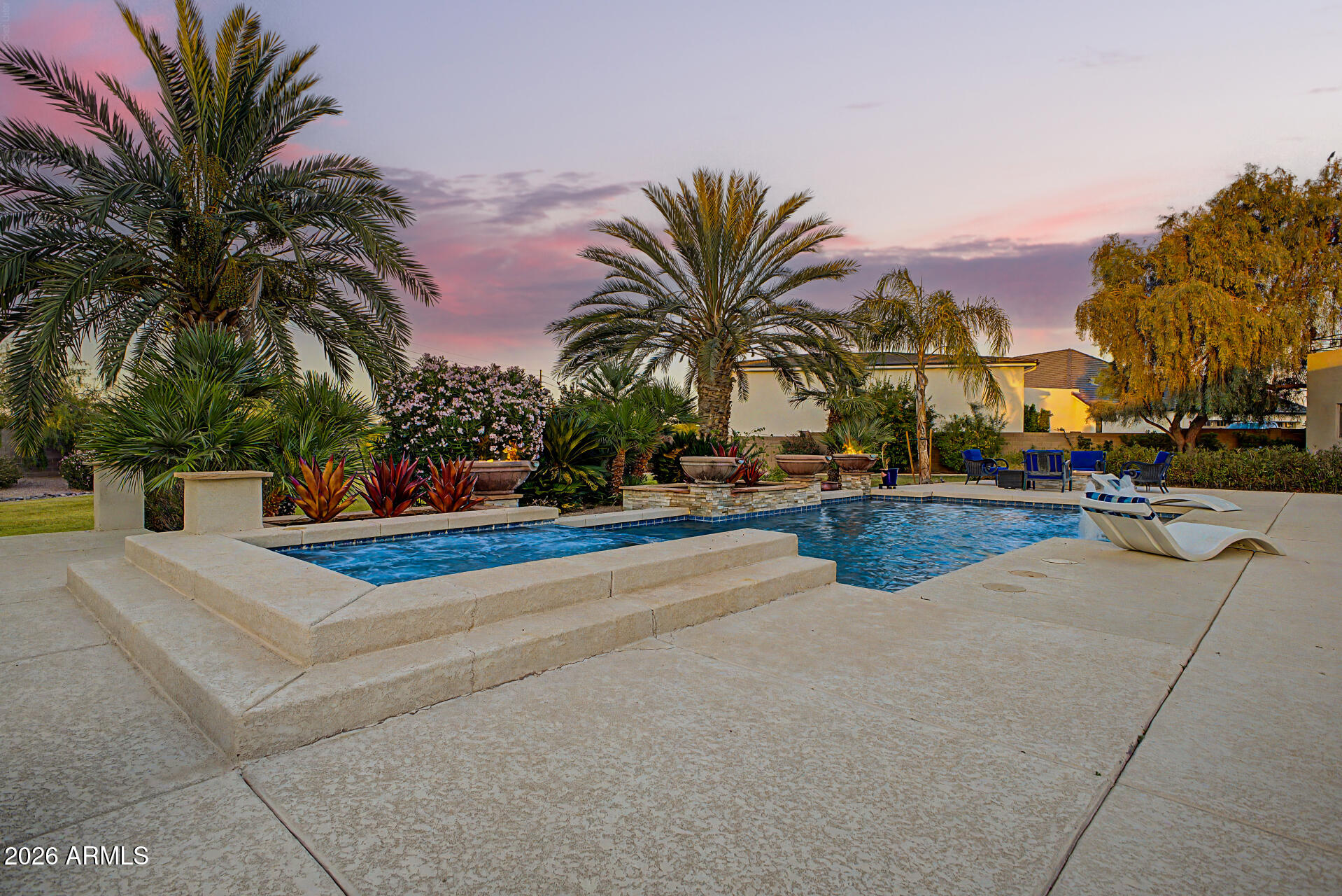 CREEKSIDE ESTATES - Residential