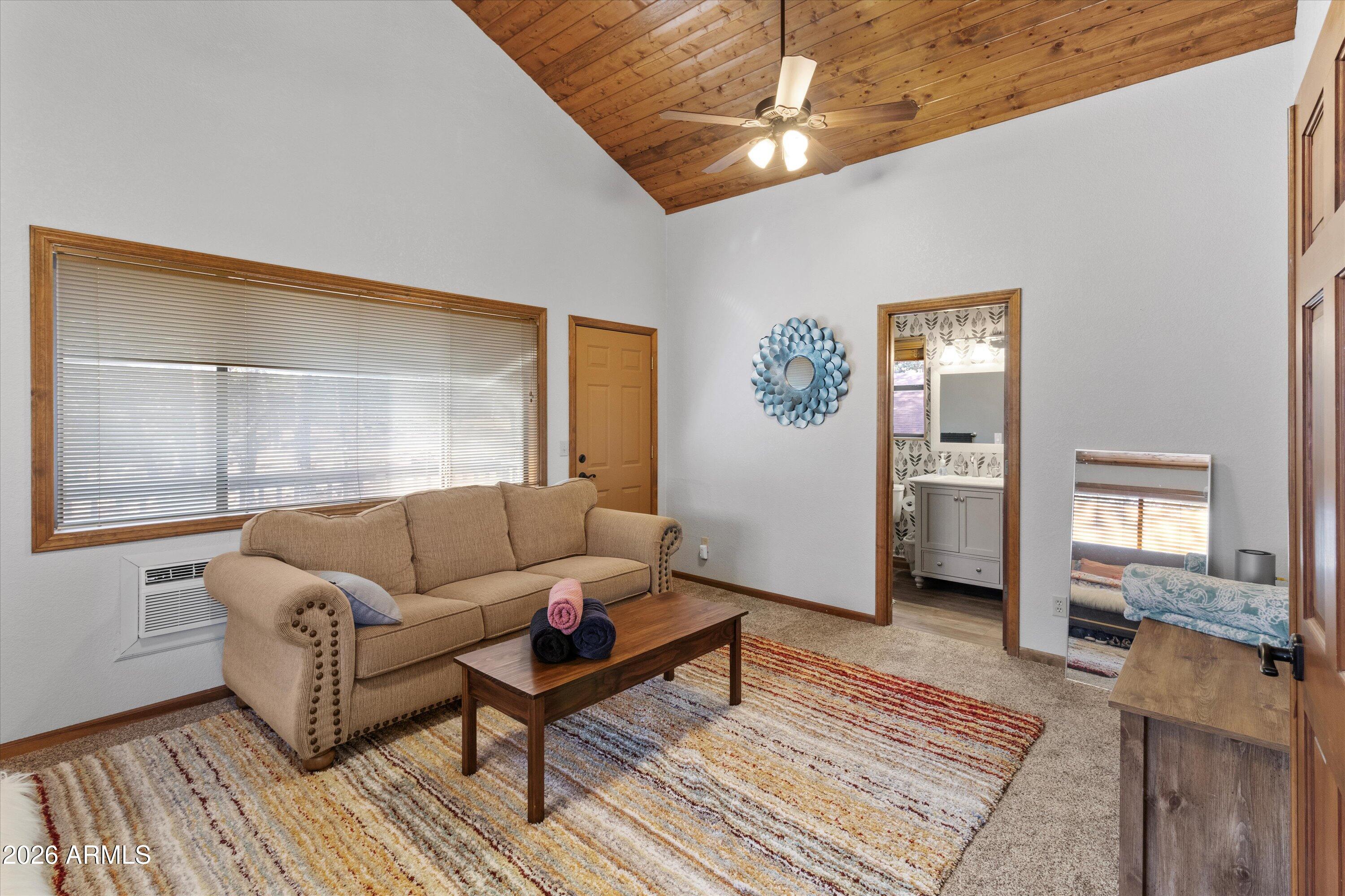 PORTAL PINE CREEK CANYON 2 - Residential