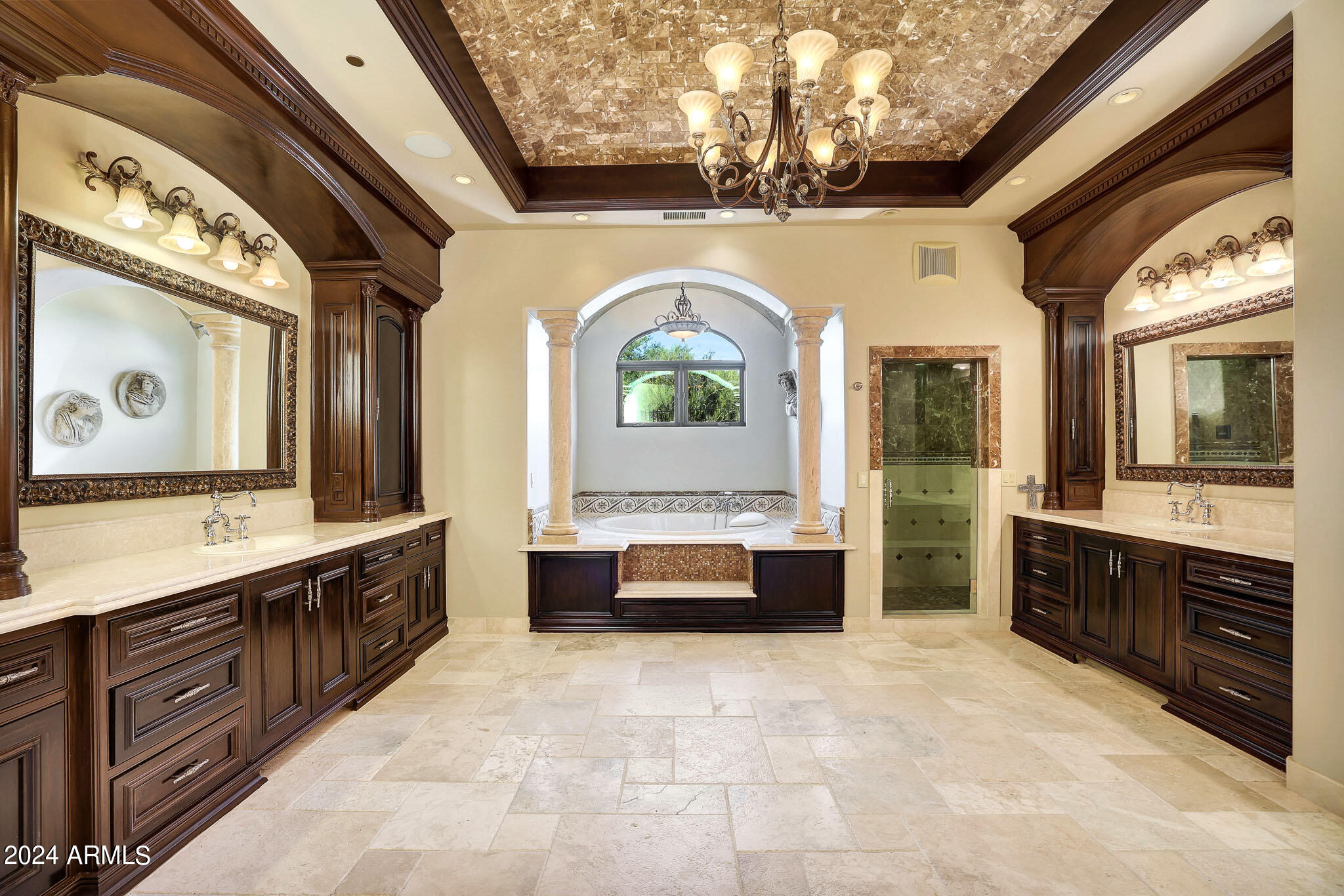 WHISPER ROCK UNIT 1 - Residential