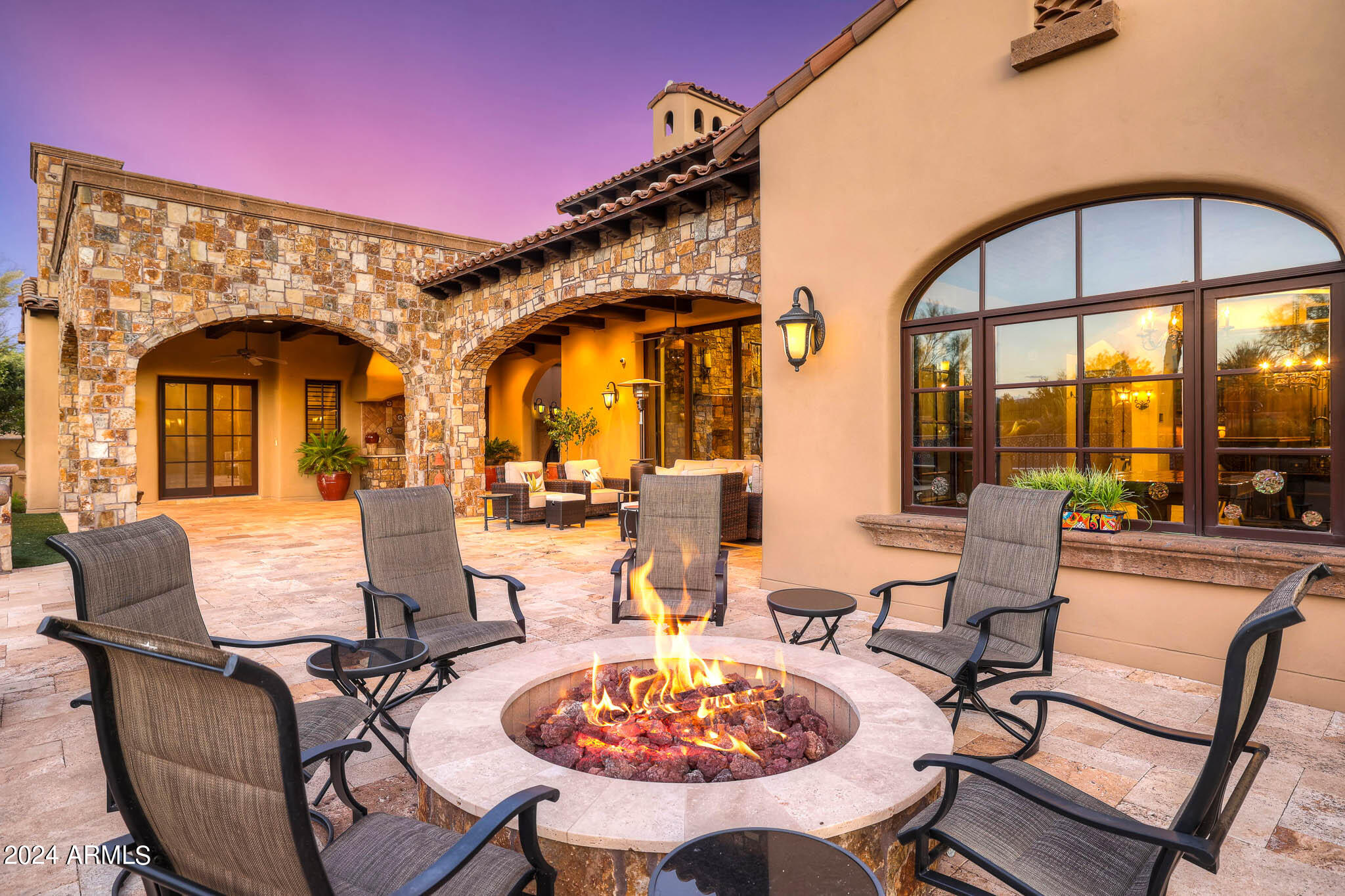 WHISPER ROCK UNIT 1 - Residential