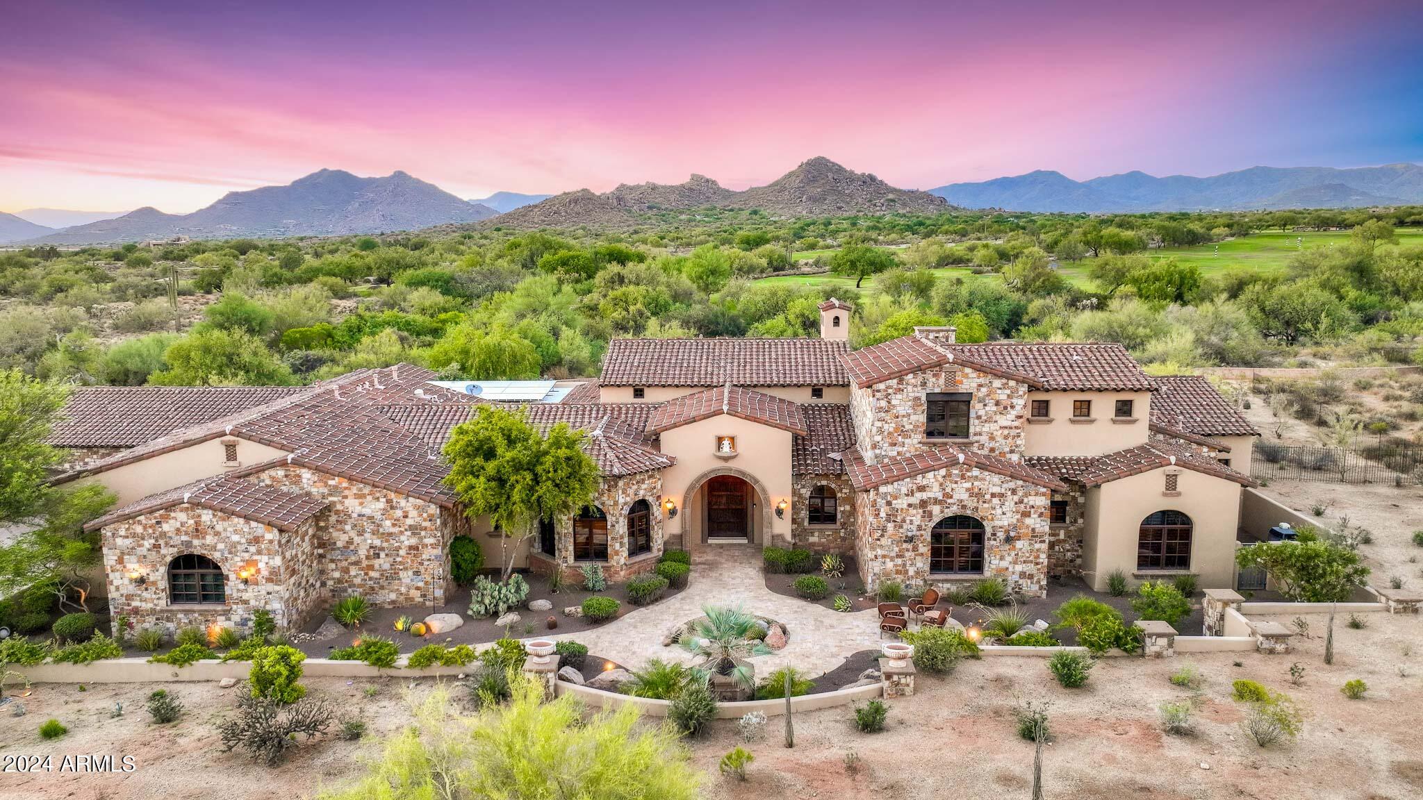 WHISPER ROCK UNIT 1 - Residential