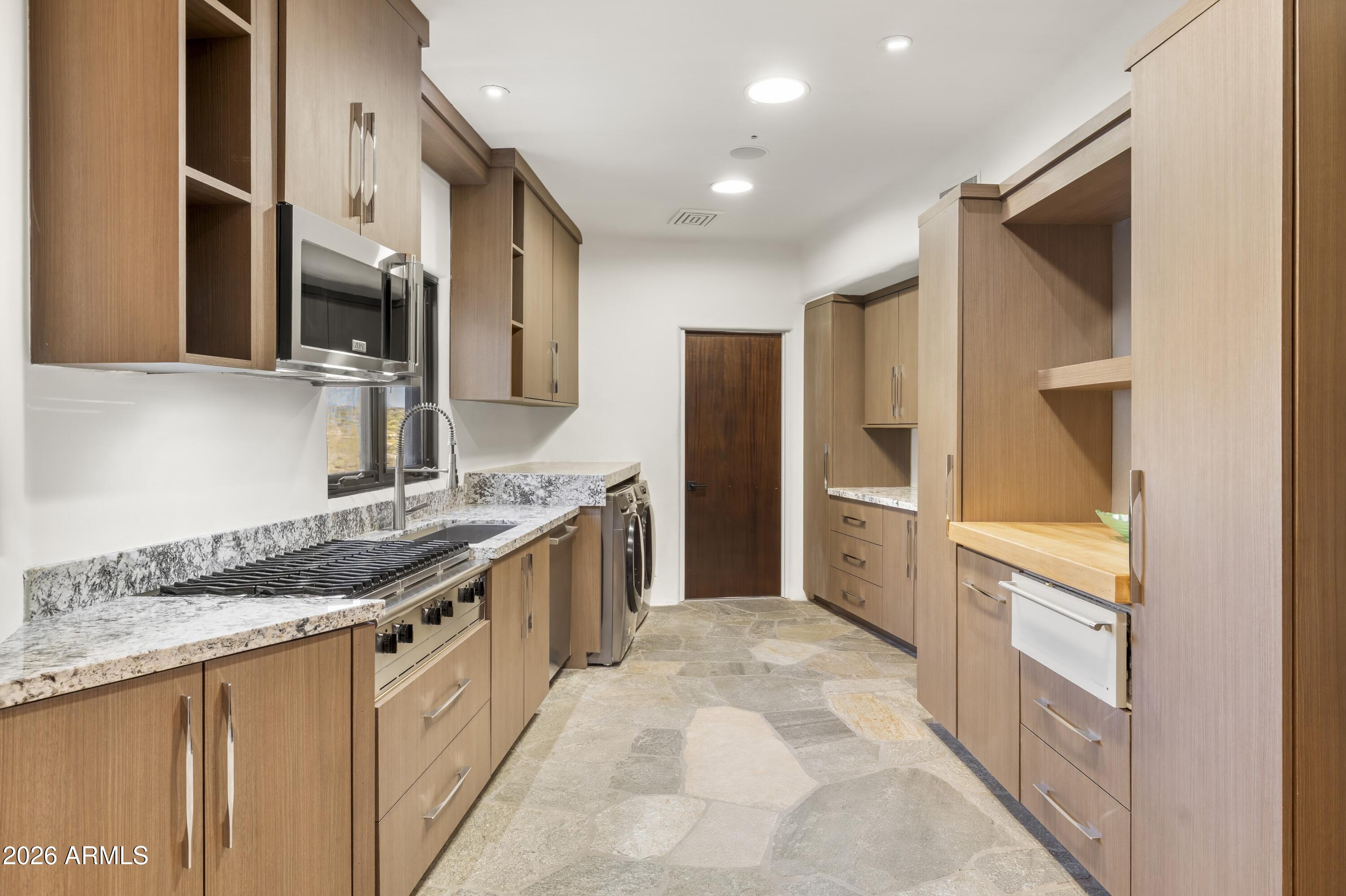 Carefree Ranch - Residential