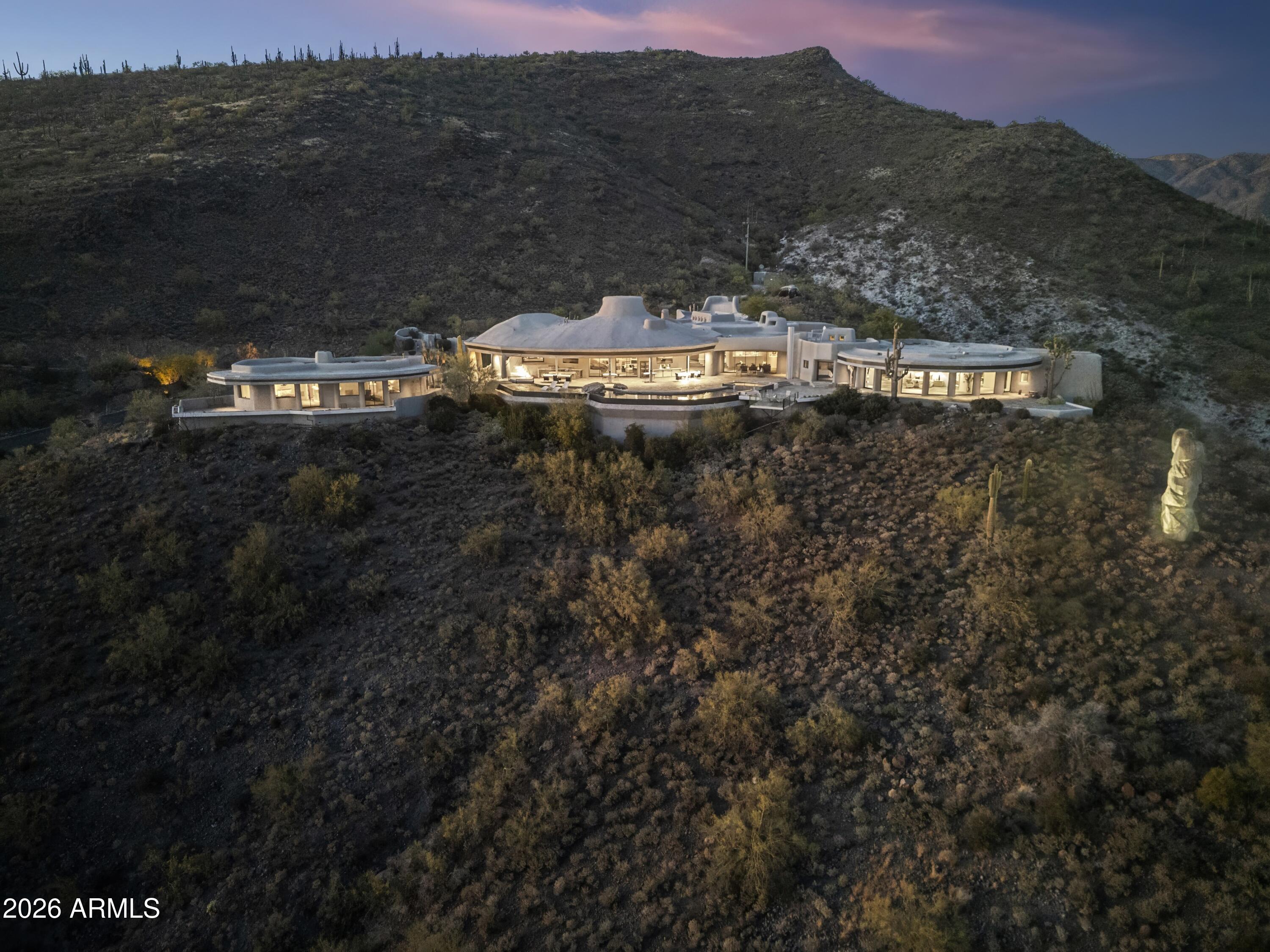 Carefree Ranch - Residential