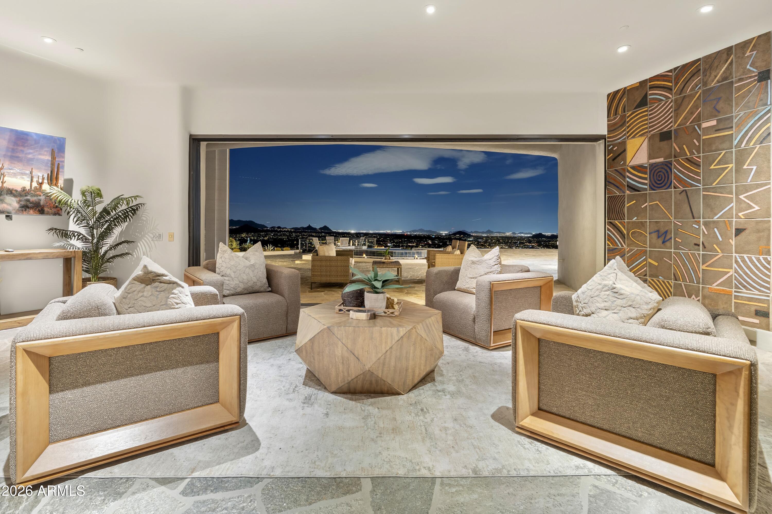 Carefree Ranch - Residential