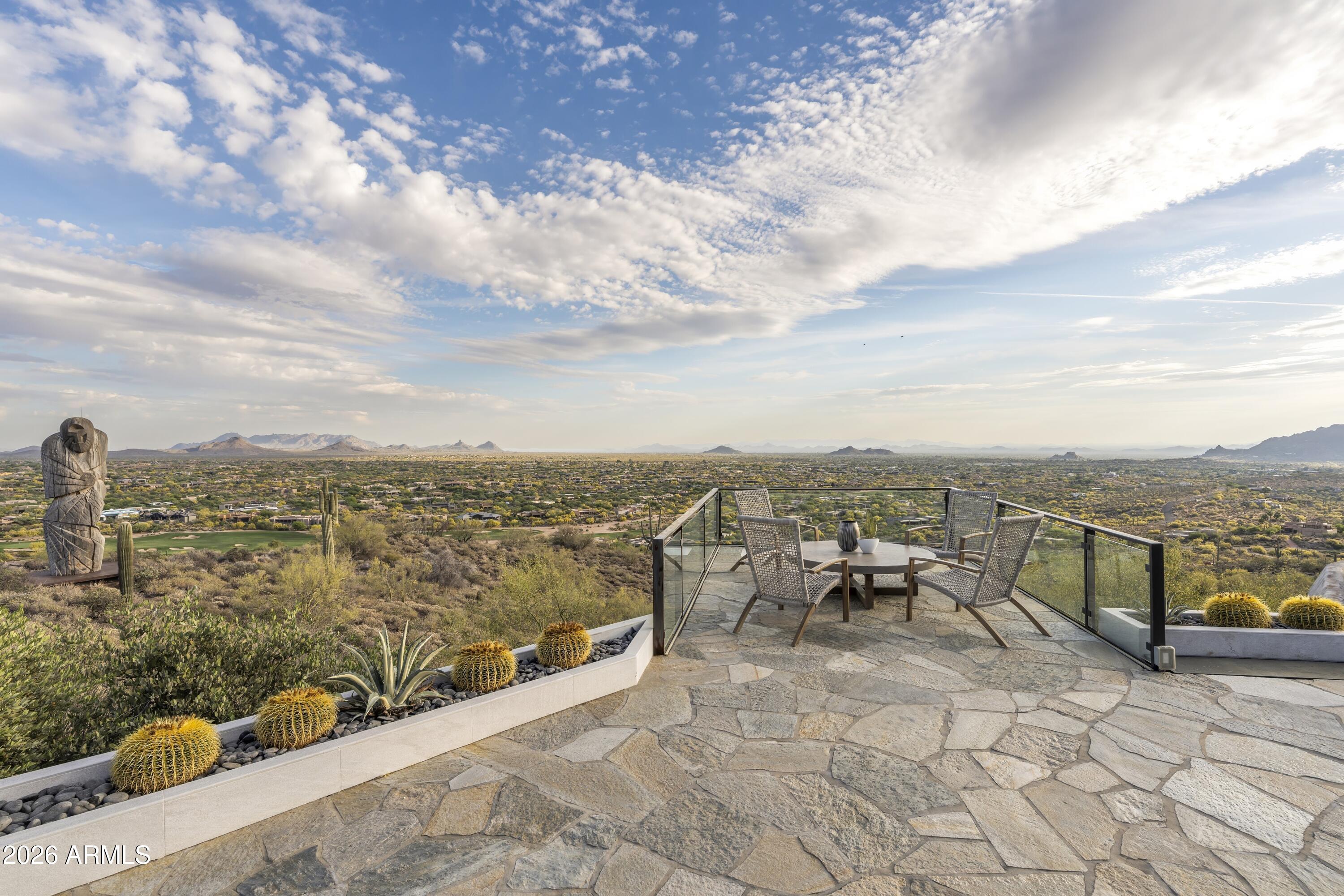 Carefree Ranch - Residential