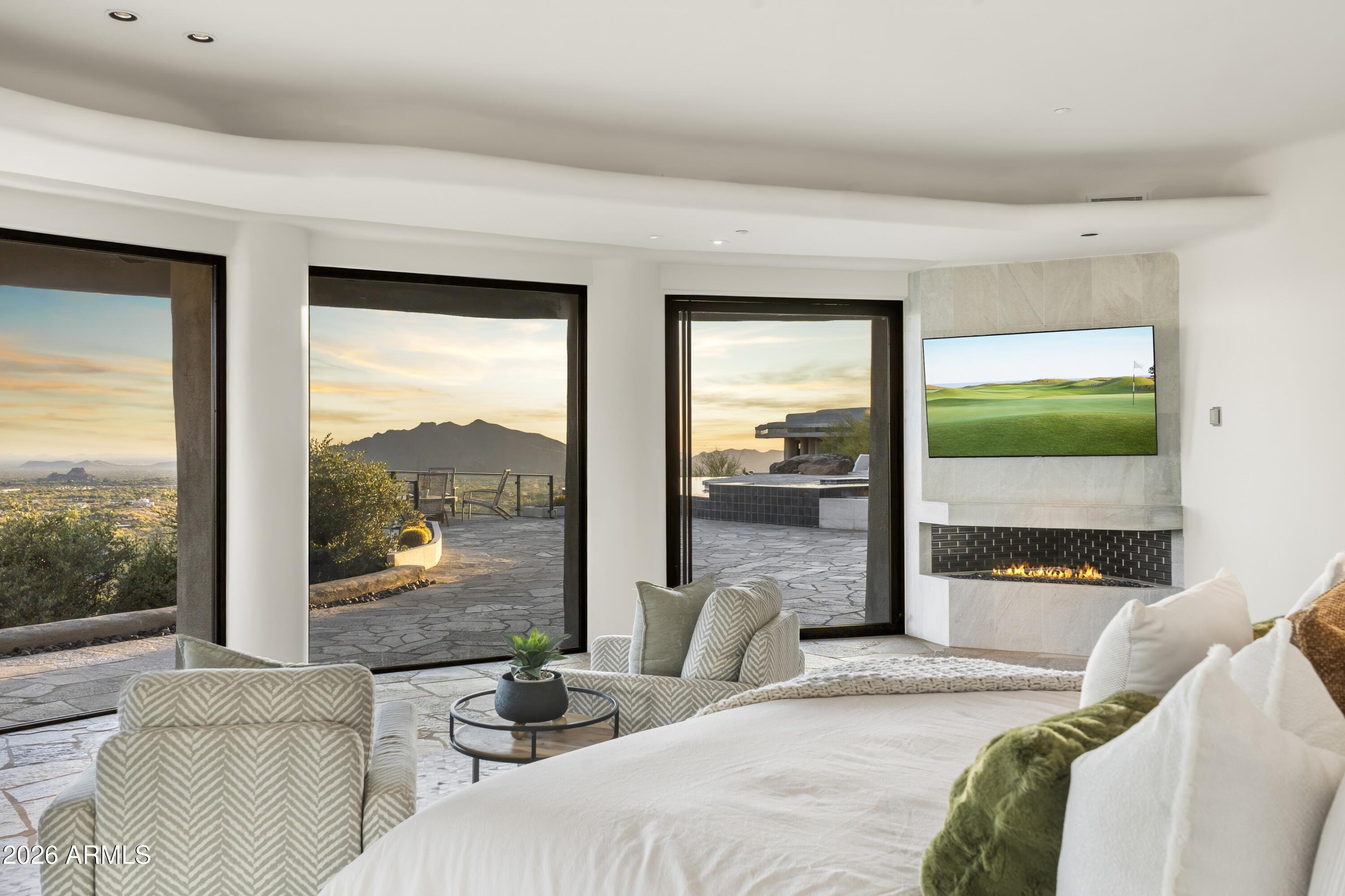 Carefree Ranch - Residential