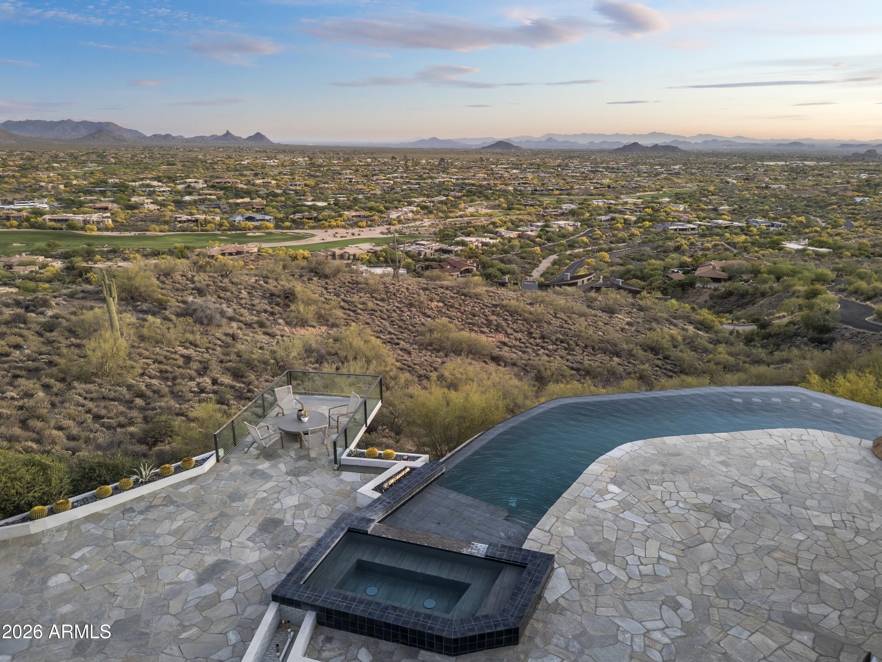 Carefree Ranch - Residential