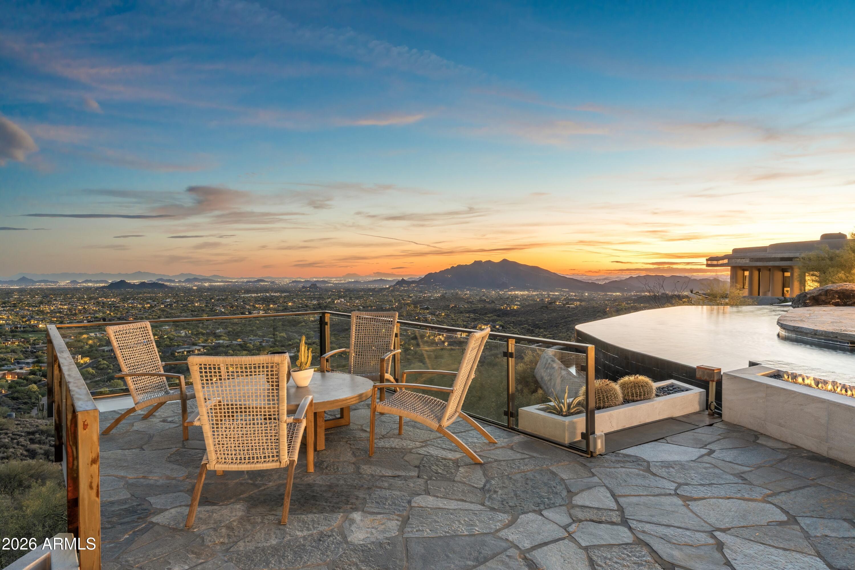 Carefree Ranch - Residential