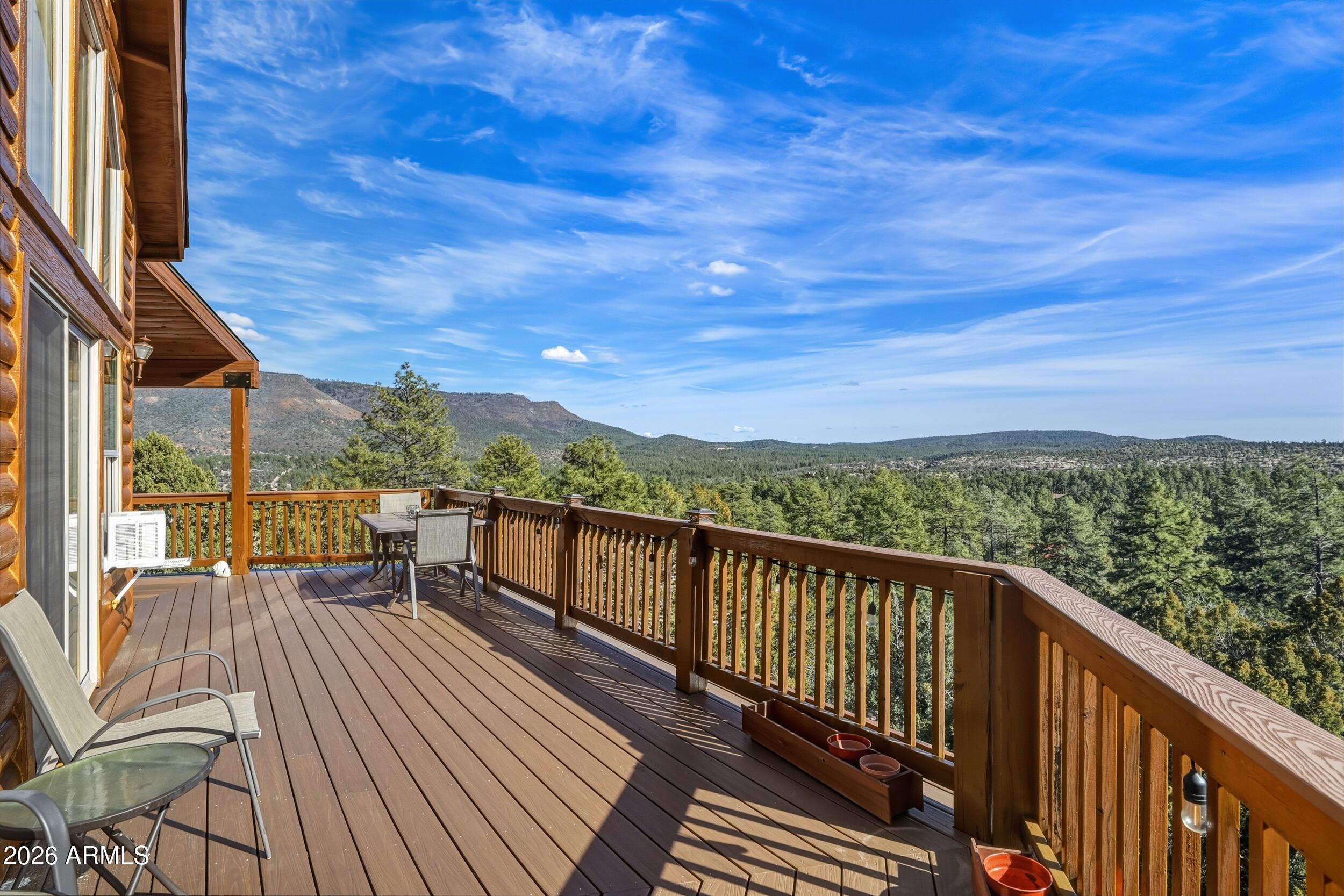 STRAWBERRY MOUNTAIN SHADOWS 2 - Residential