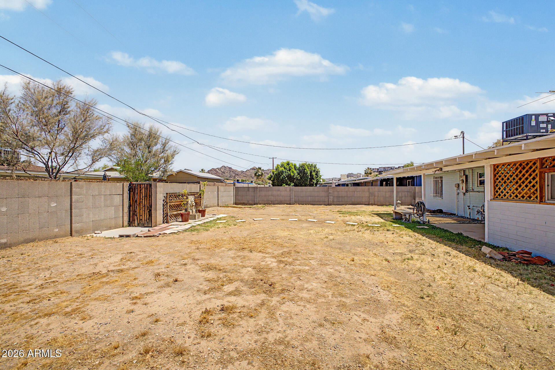 SKYLINE VISTA 3 - Residential
