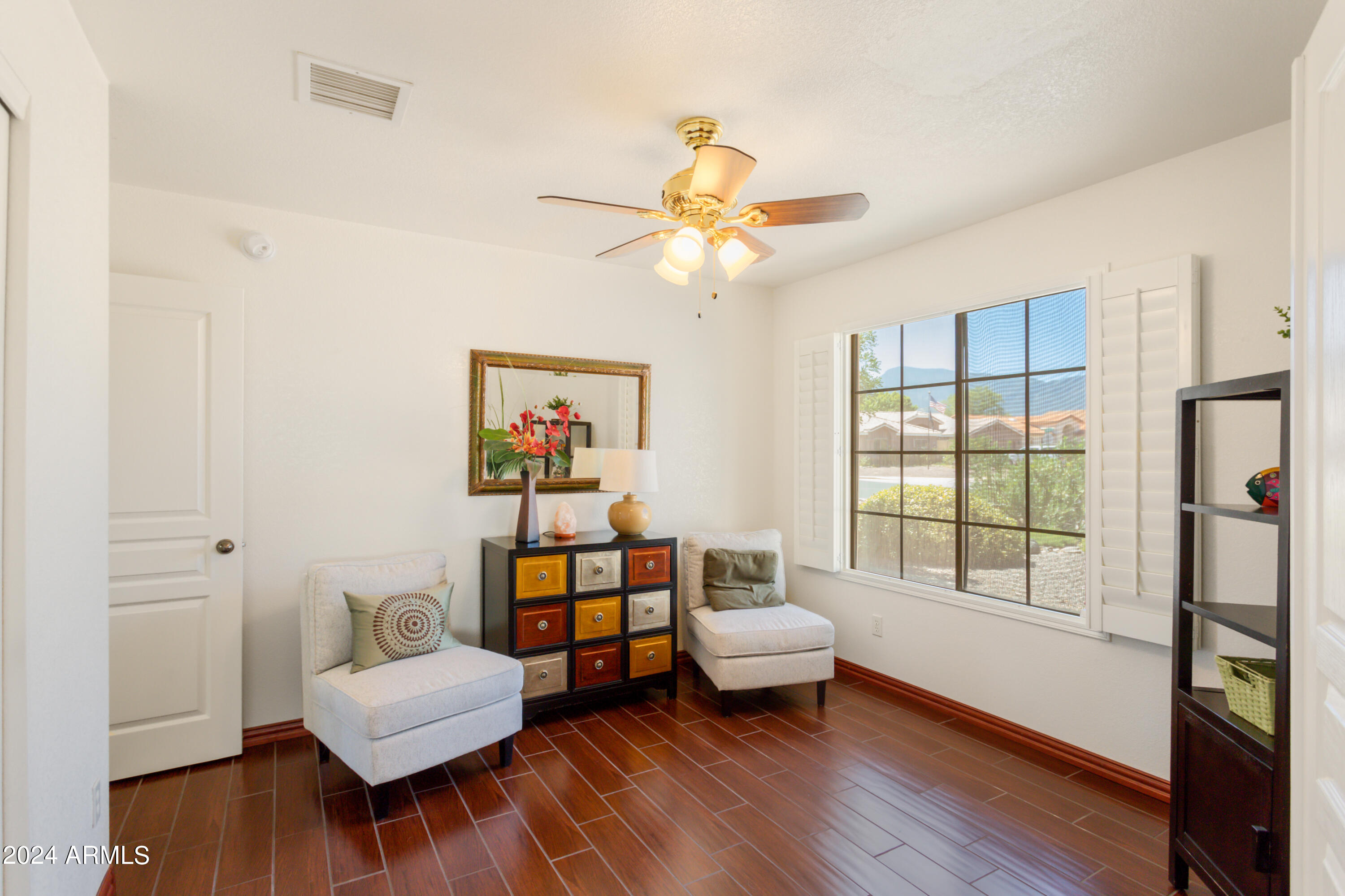 CANYON DE FLORES-PHASE 1E - Residential