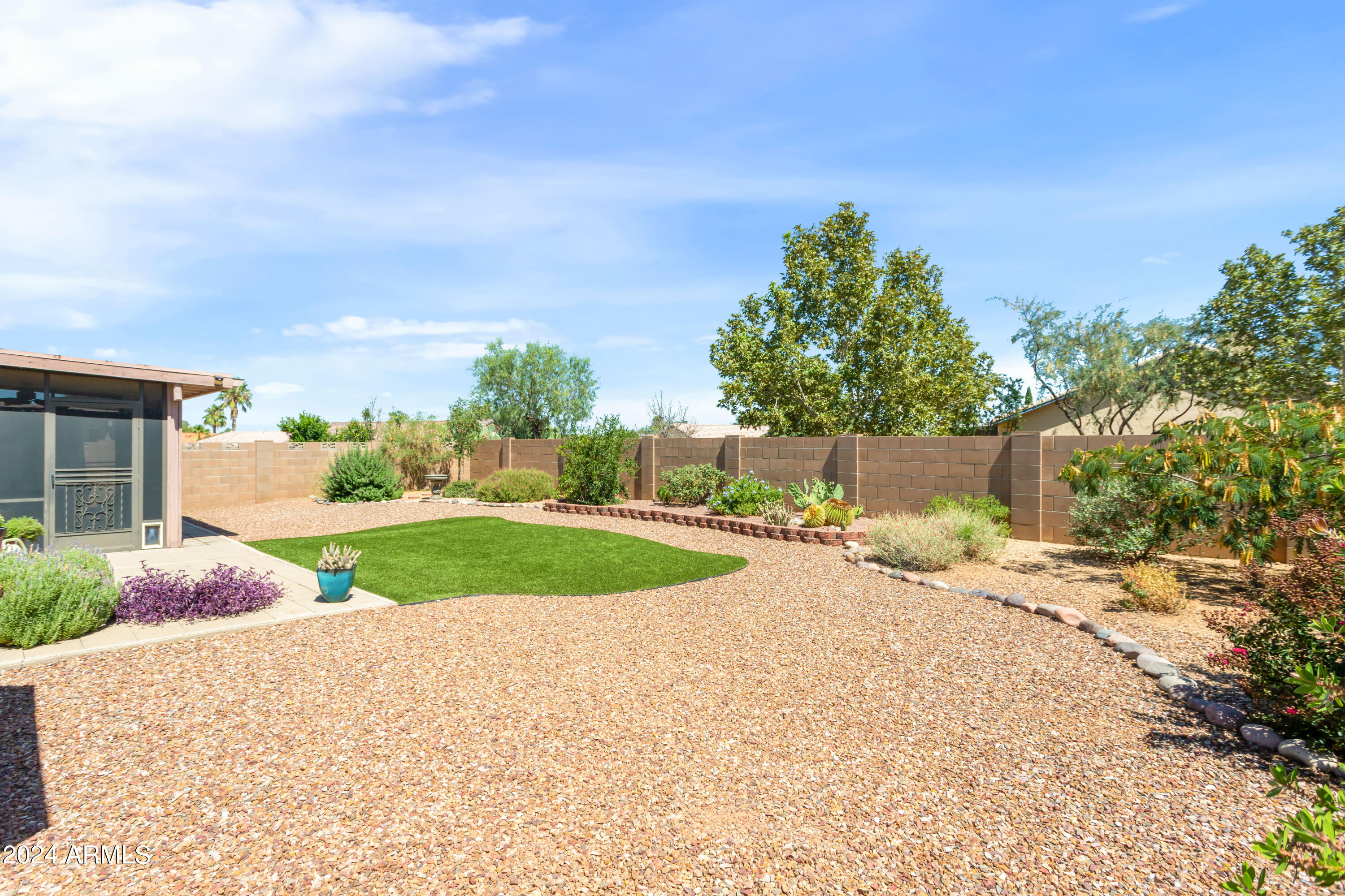 CANYON DE FLORES-PHASE 1E - Residential