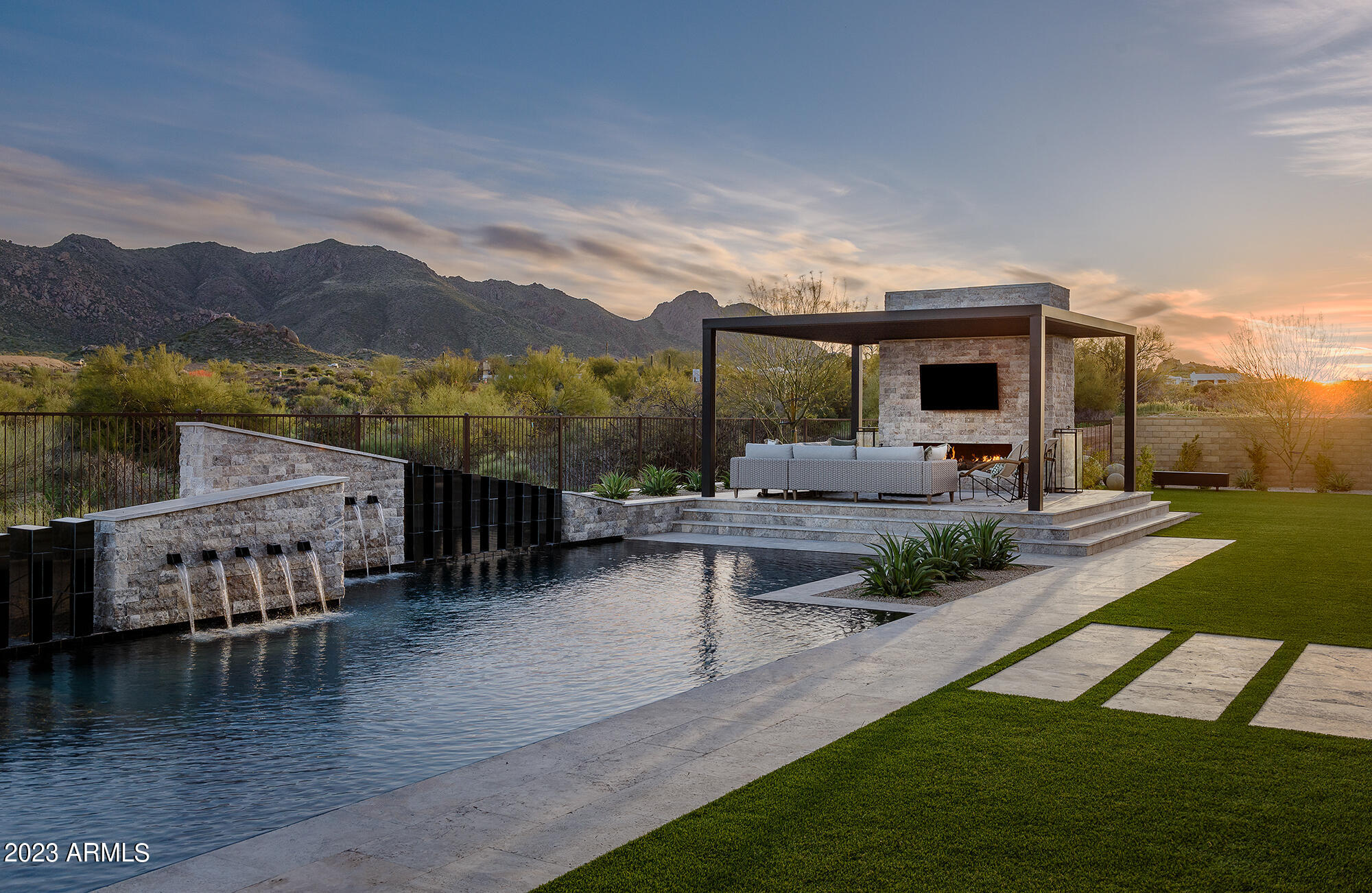 STORYROCK LOT 2B - Residential