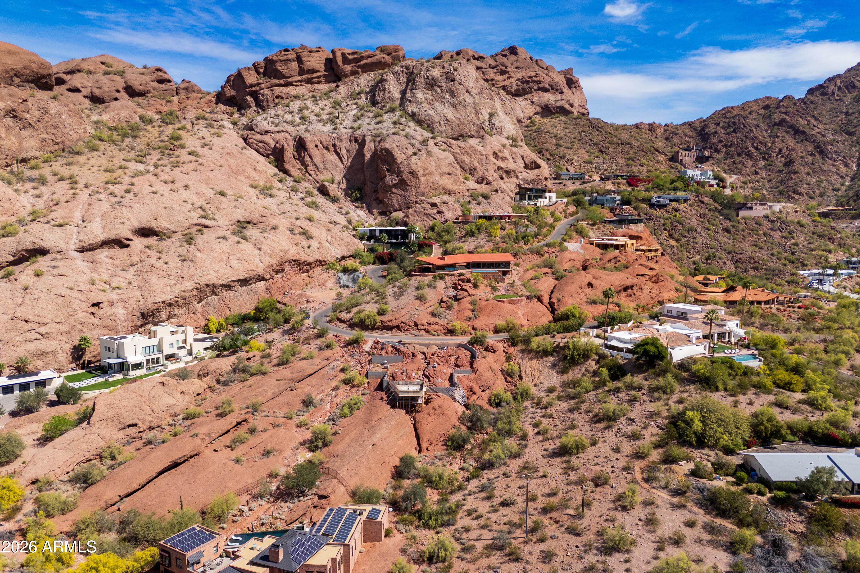 RED ROCK - Land