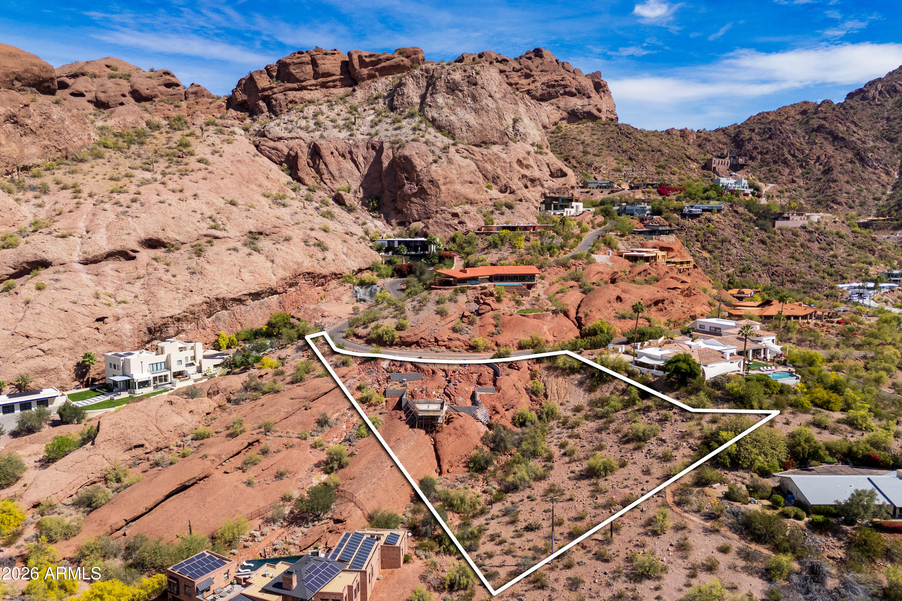 RED ROCK - Land