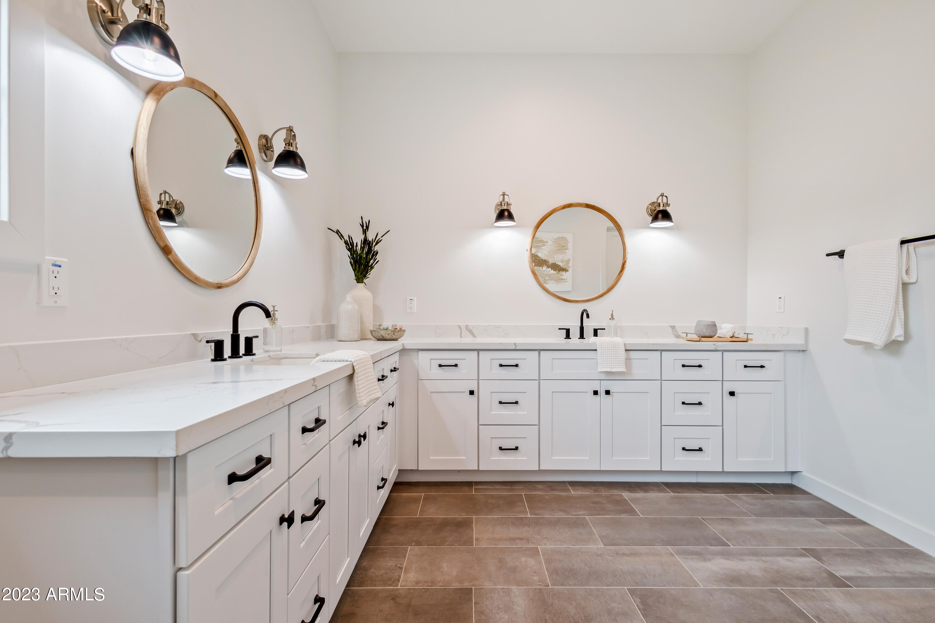 CAMELVISTA TR A & TR B - Residential