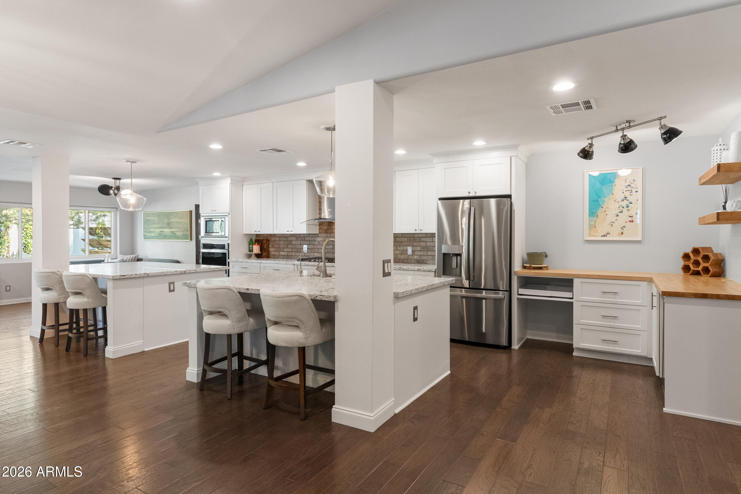 MIDDLETON HOMES - Residential