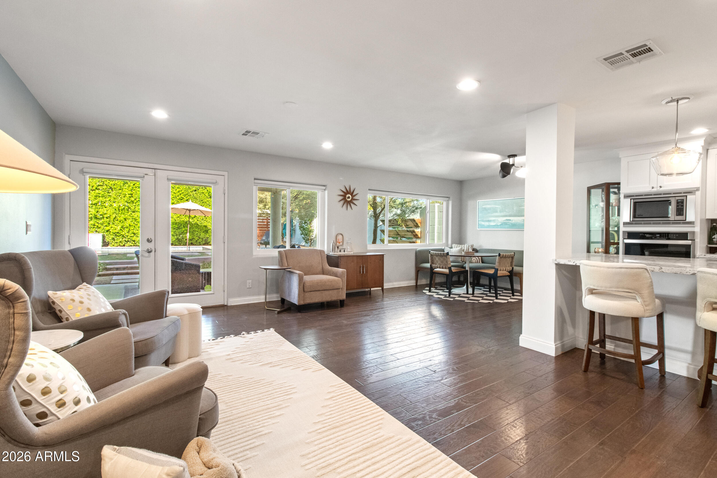 MIDDLETON HOMES - Residential