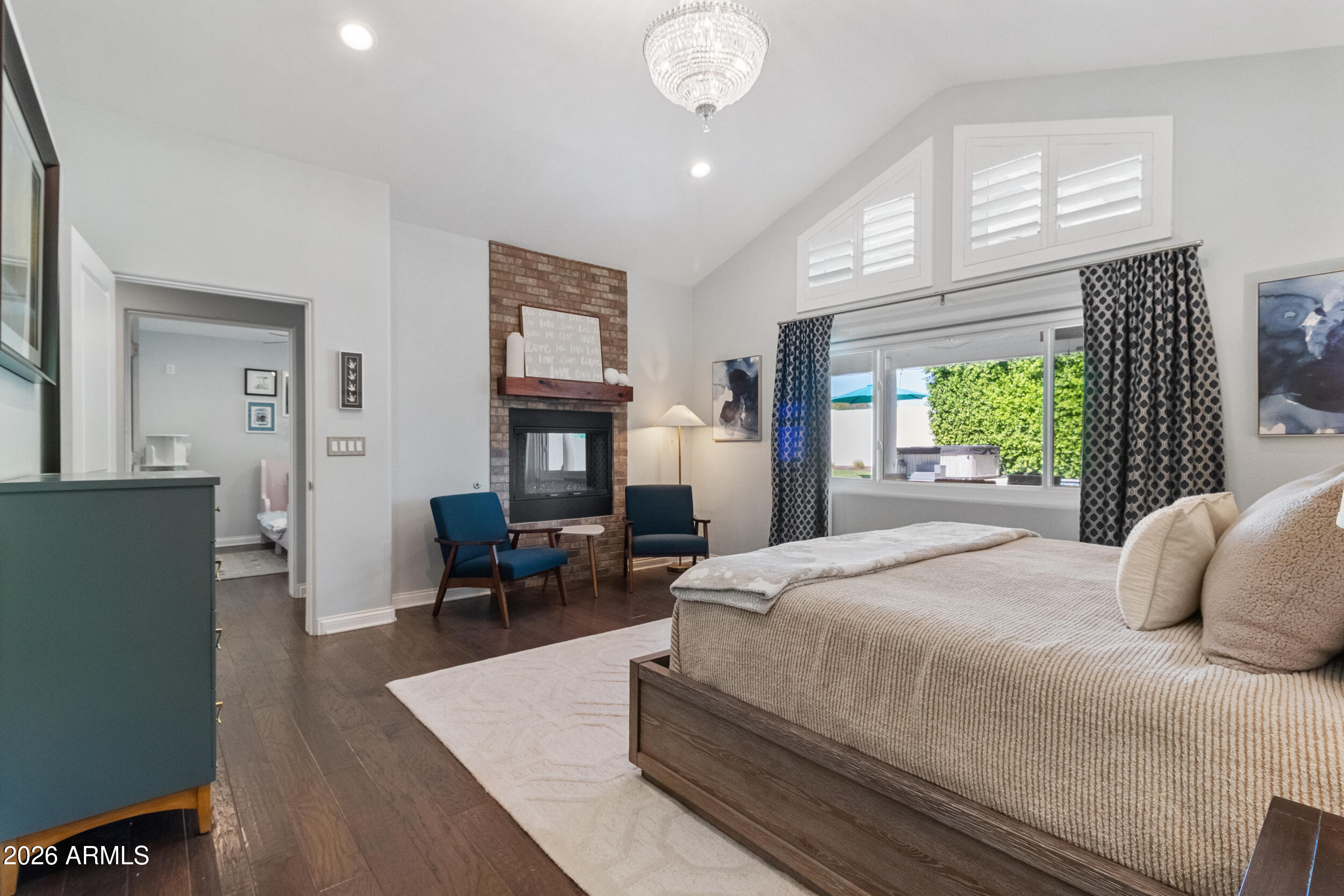 MIDDLETON HOMES - Residential