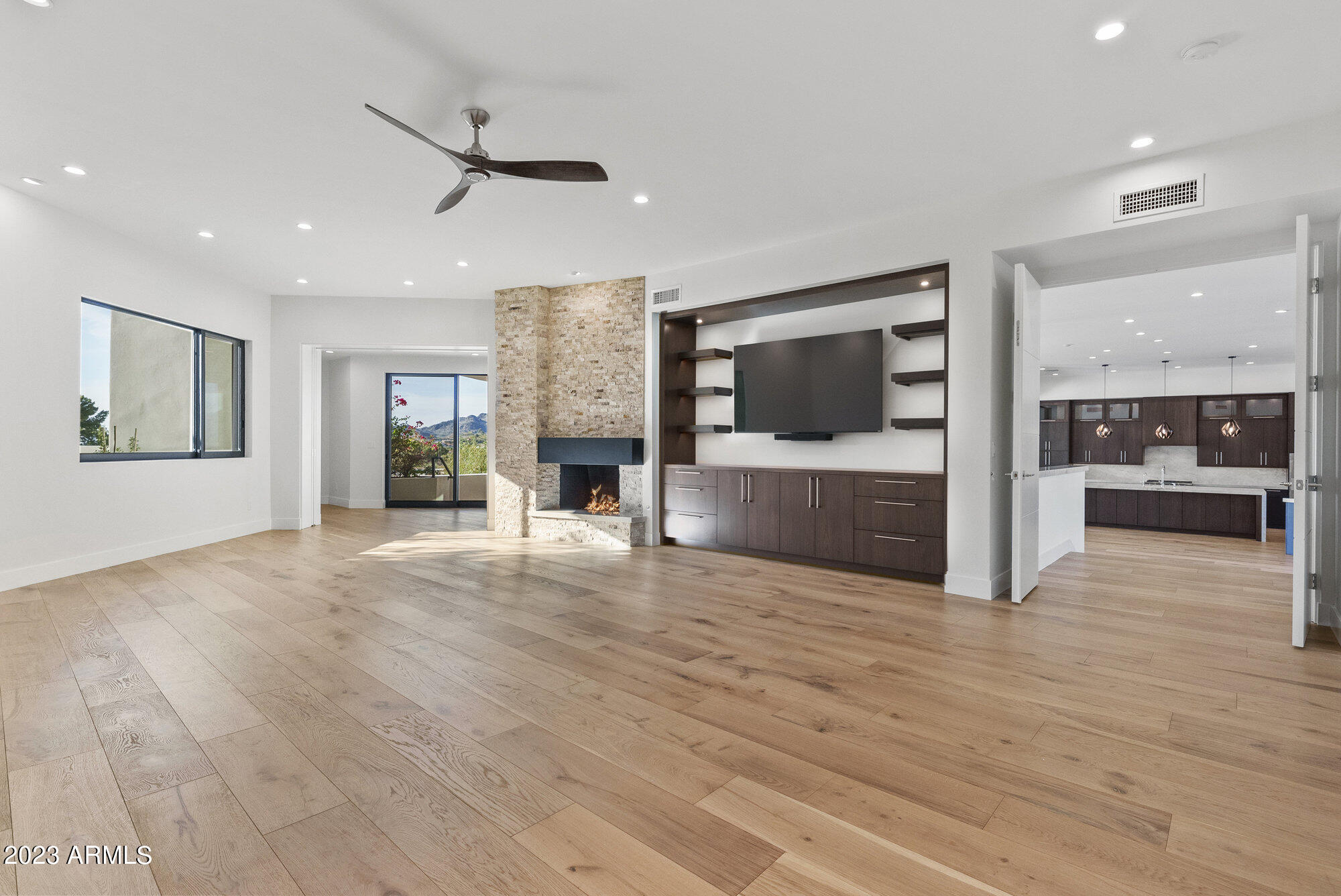 Echo Canyon - Residential