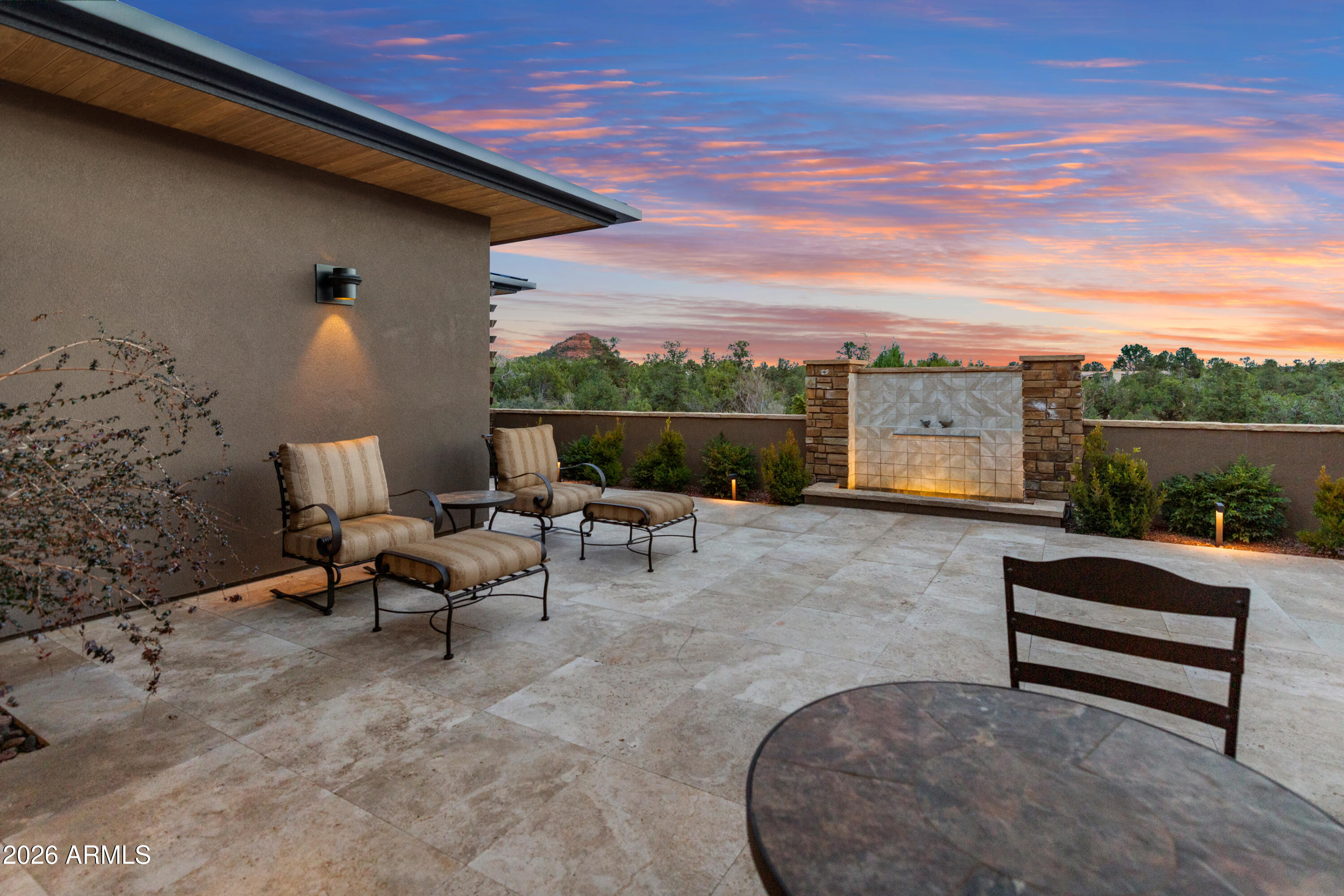 THE NORTH SLOPES - Residential