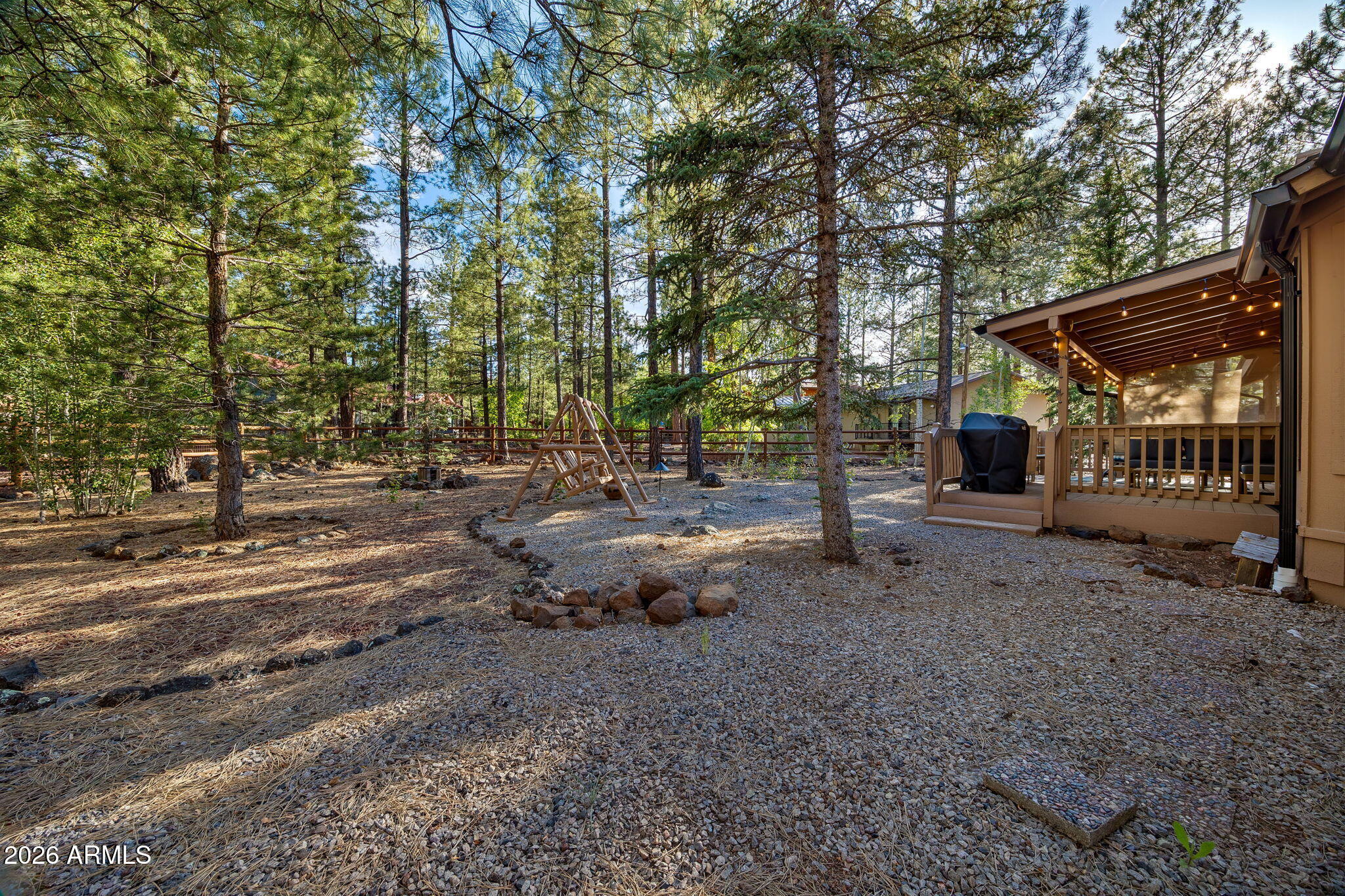 PINETOP COUNTRY CLUB UNIT 5 - Residential