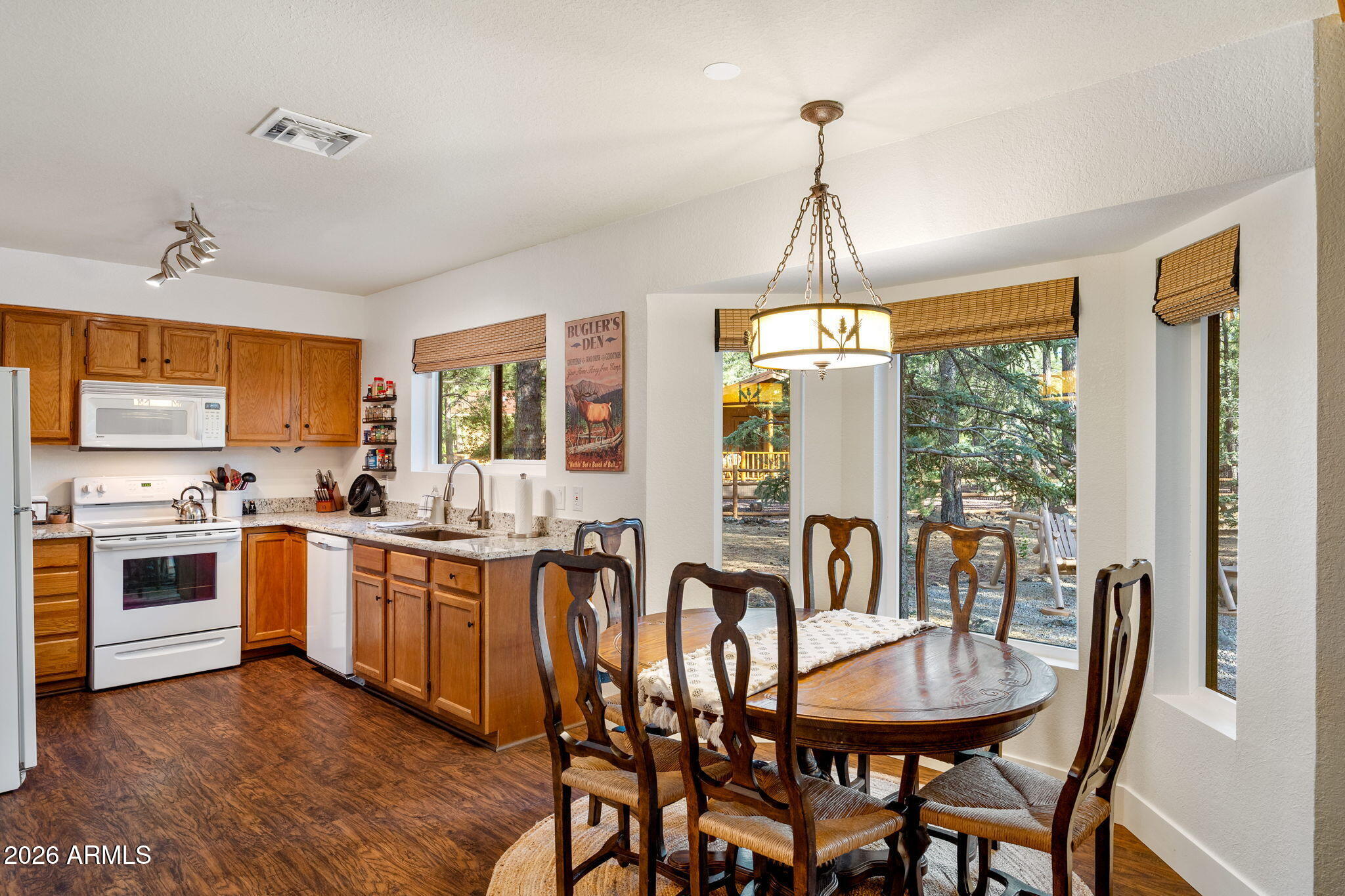 PINETOP COUNTRY CLUB UNIT 5 - Residential