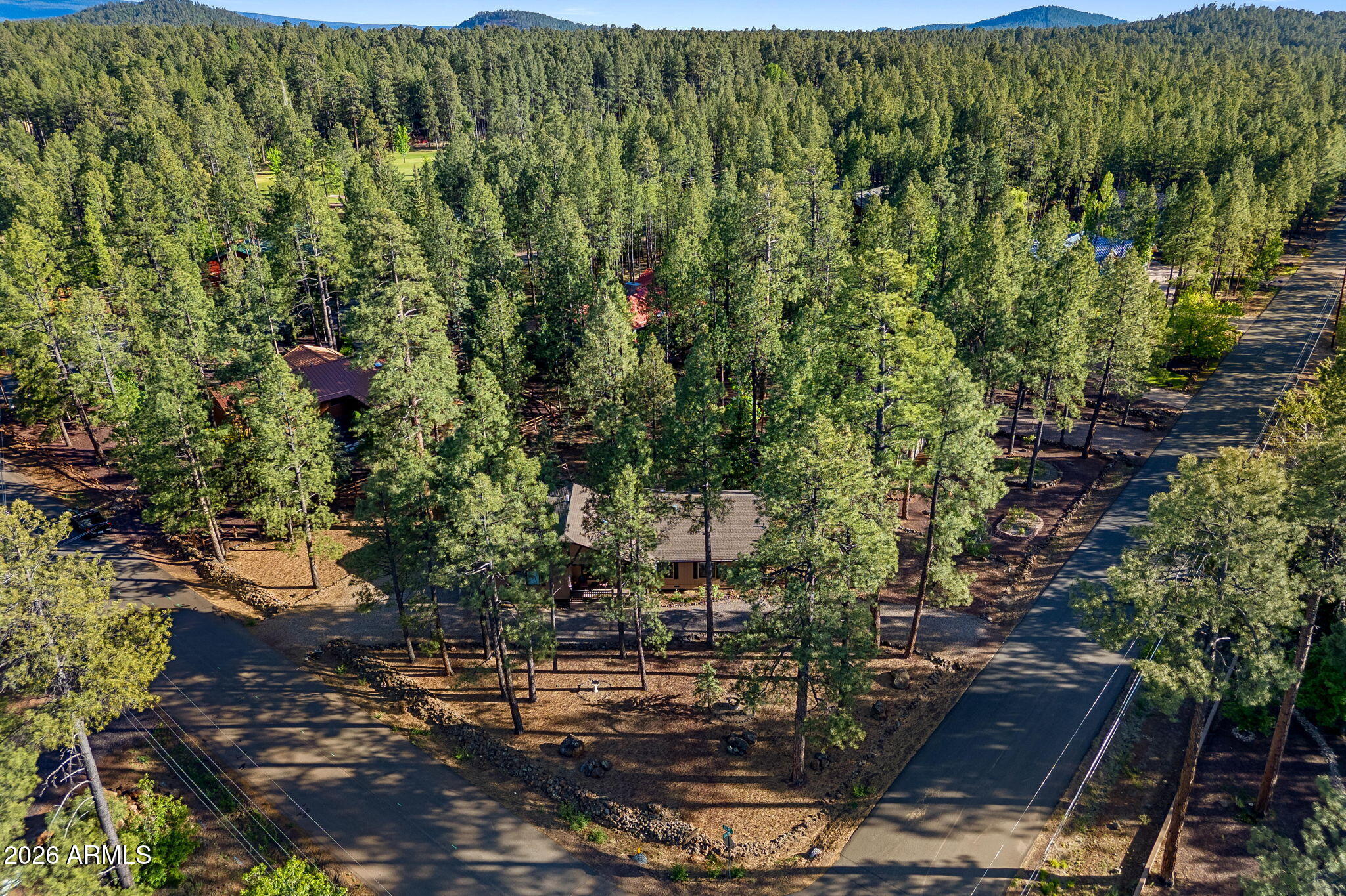 PINETOP COUNTRY CLUB UNIT 5 - Residential