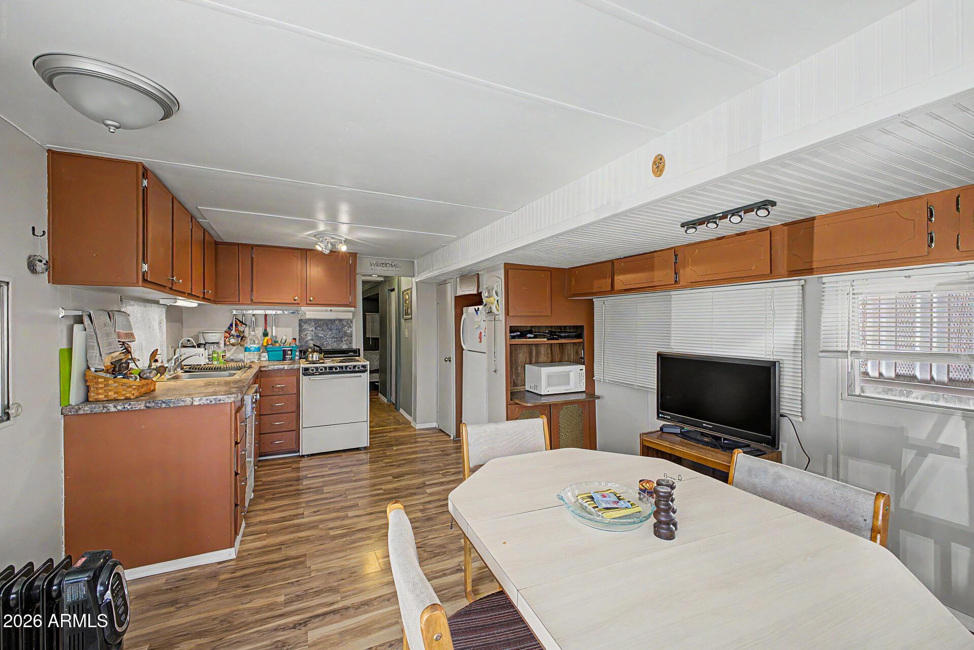CALIENTE CASA DE SOL UNIT FOUR - Residential
