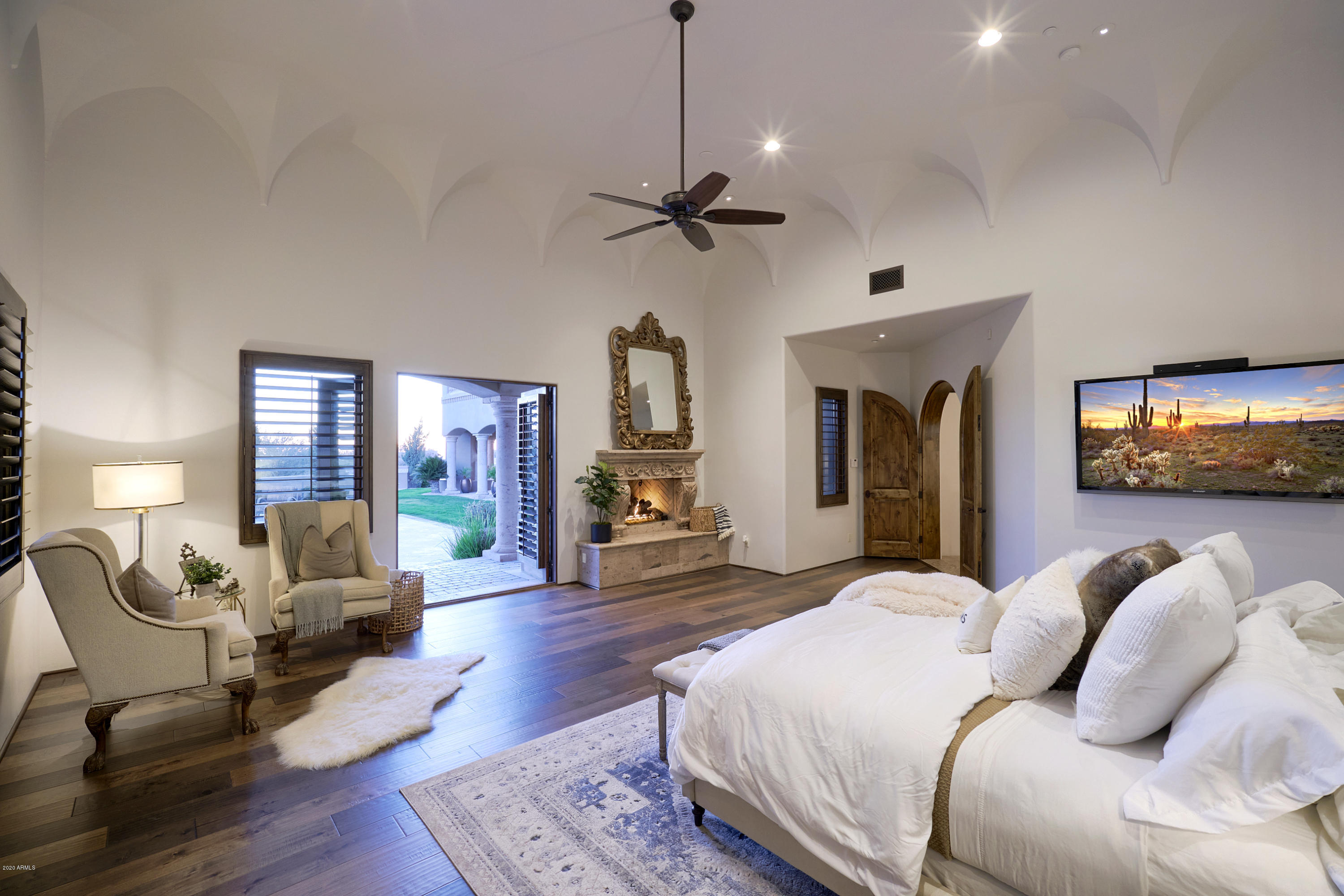 LADERA VISTA - Residential