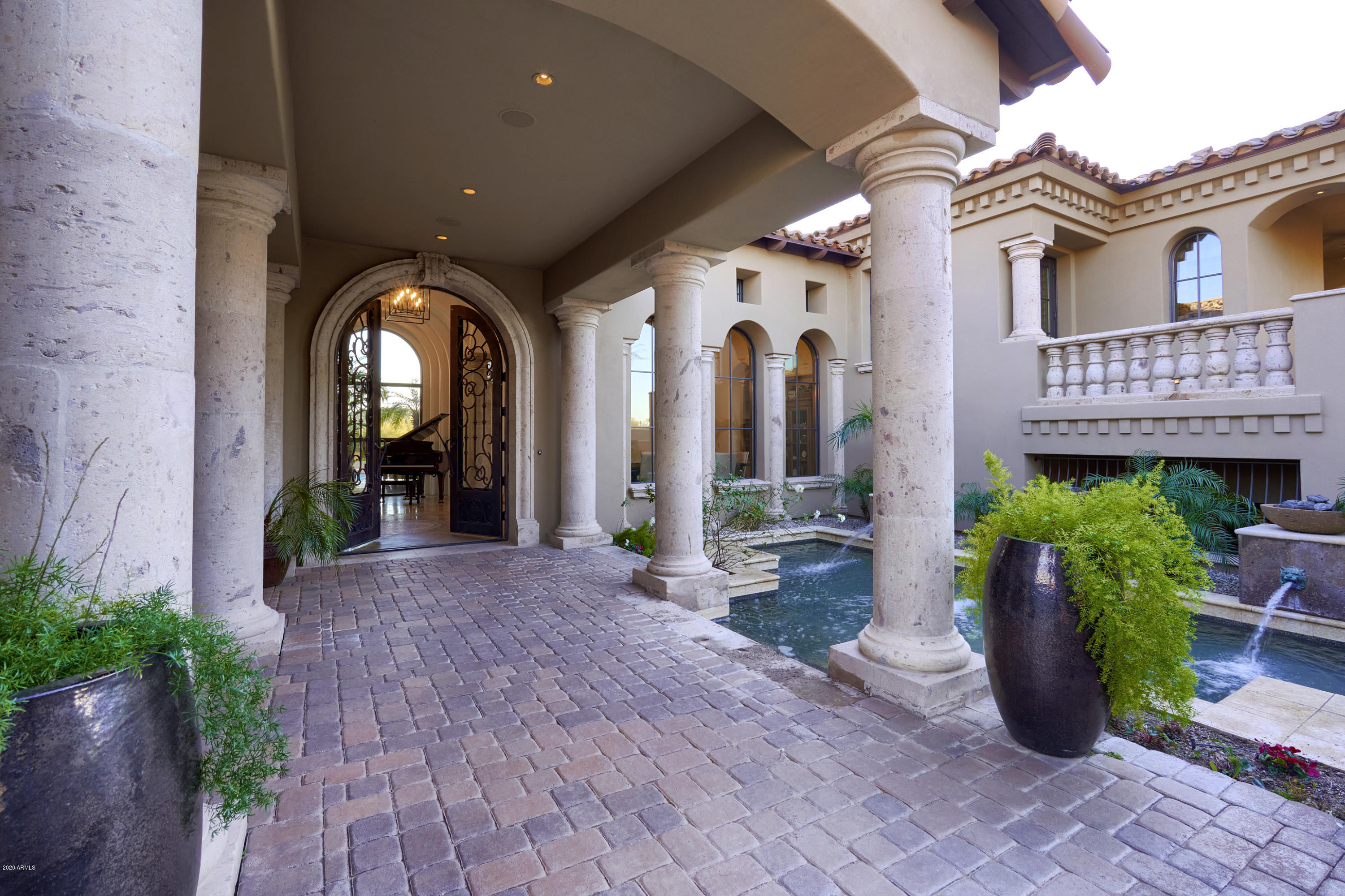 LADERA VISTA - Residential