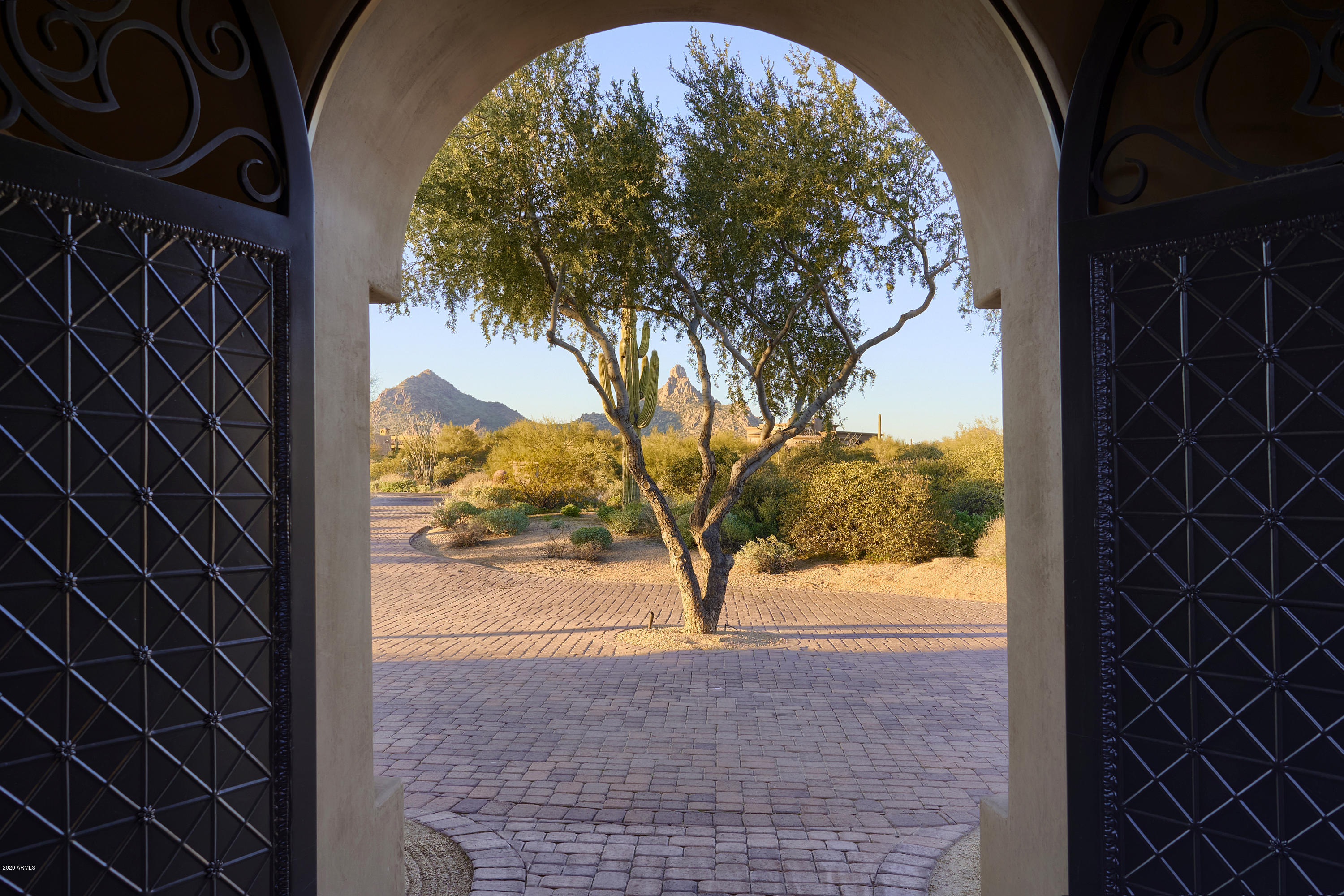 LADERA VISTA - Residential