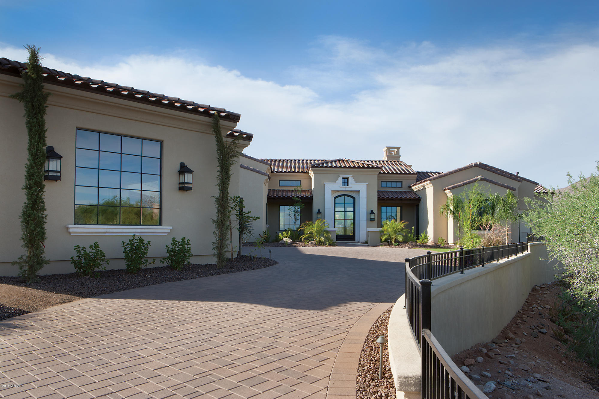 POR S2 LOT 35 (S2 E2 NW4 SE4 NE4) SEC 26 3N 5E DAF COM SE COR SD LOT 35 TH N 20F TO TPOB TH CONT - Residential