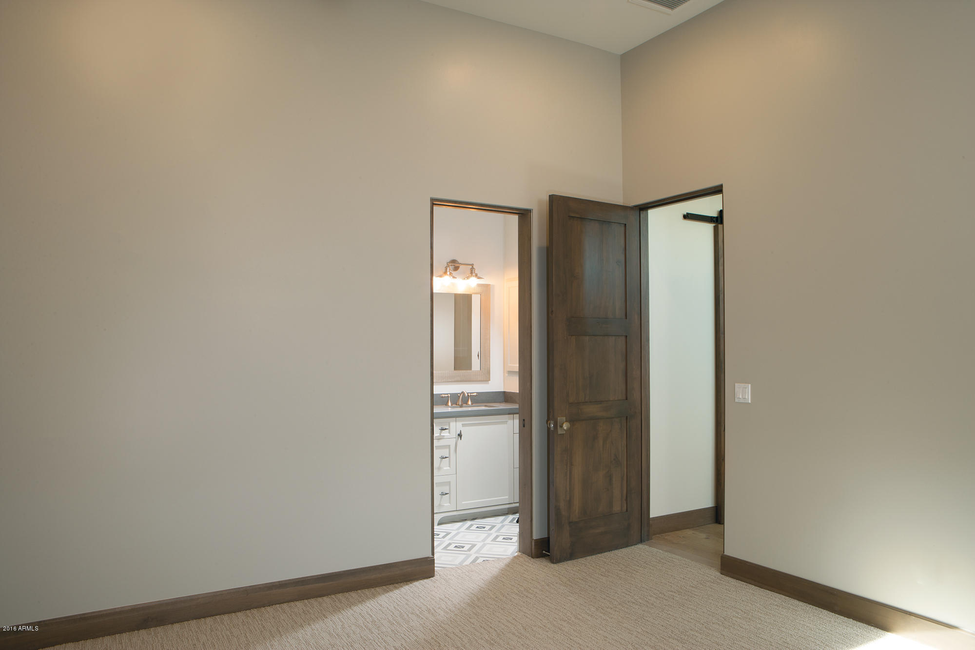 POR S2 LOT 35 (S2 E2 NW4 SE4 NE4) SEC 26 3N 5E DAF COM SE COR SD LOT 35 TH N 20F TO TPOB TH CONT - Residential
