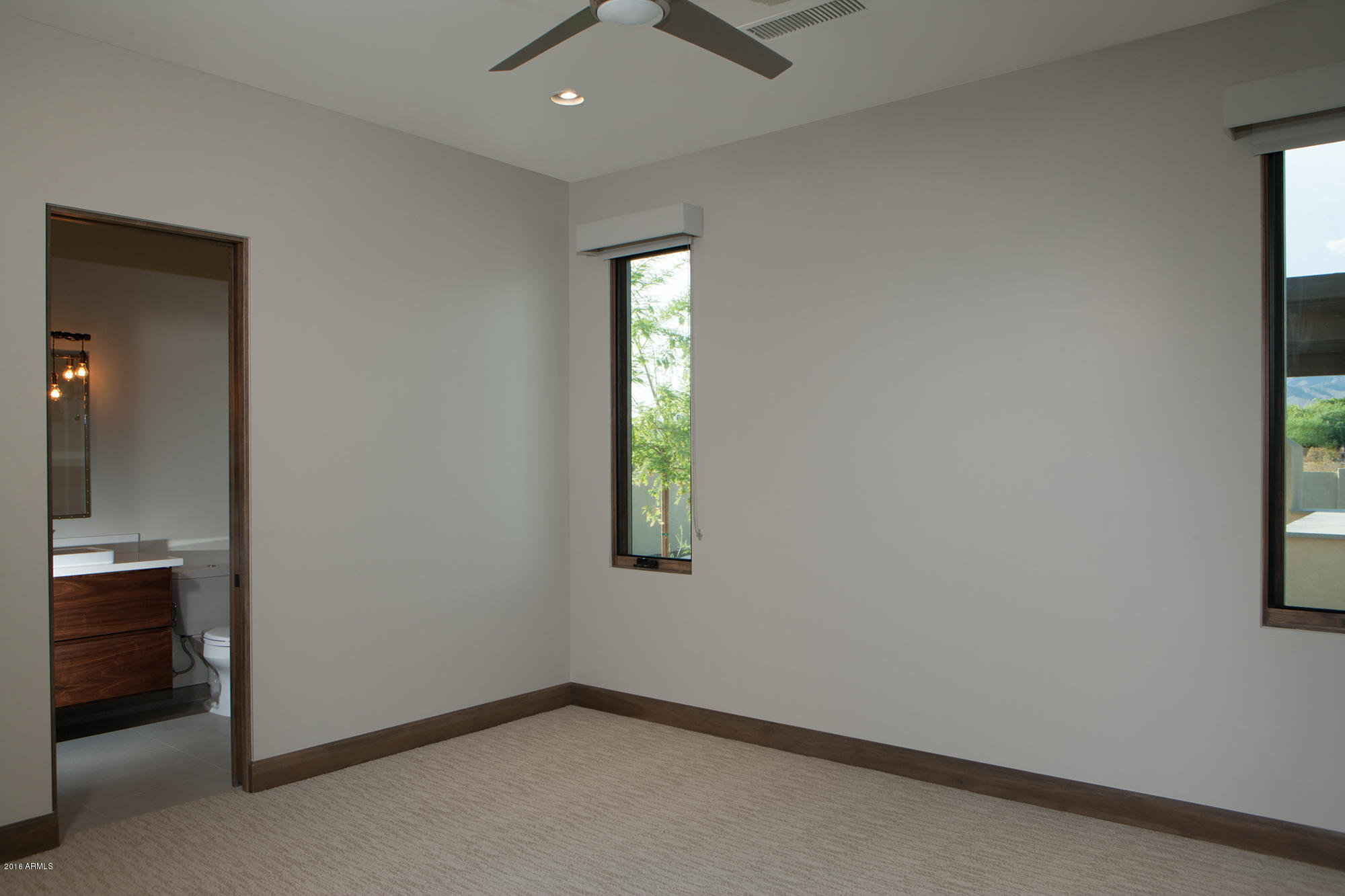 POR S2 LOT 35 (S2 E2 NW4 SE4 NE4) SEC 26 3N 5E DAF COM SE COR SD LOT 35 TH N 20F TO TPOB TH CONT - Residential
