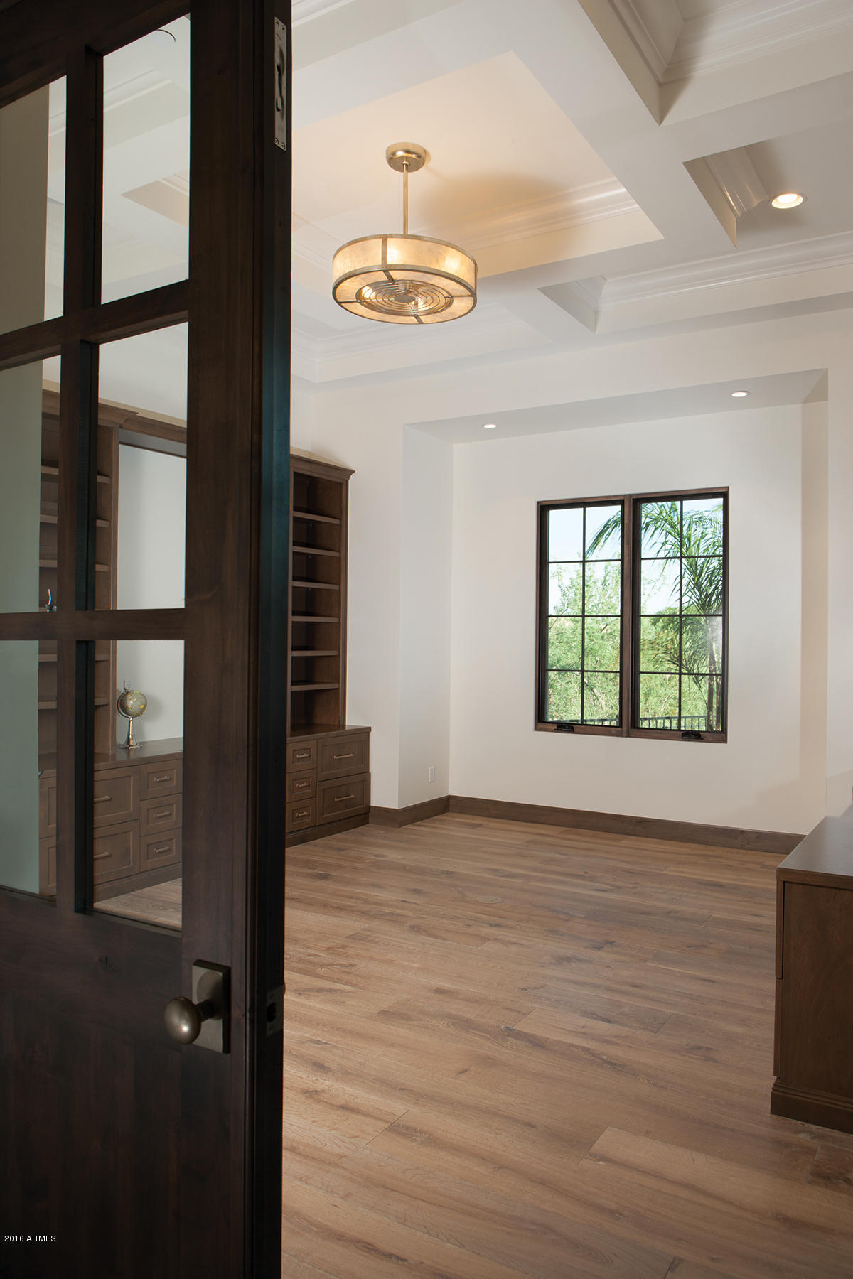 POR S2 LOT 35 (S2 E2 NW4 SE4 NE4) SEC 26 3N 5E DAF COM SE COR SD LOT 35 TH N 20F TO TPOB TH CONT - Residential
