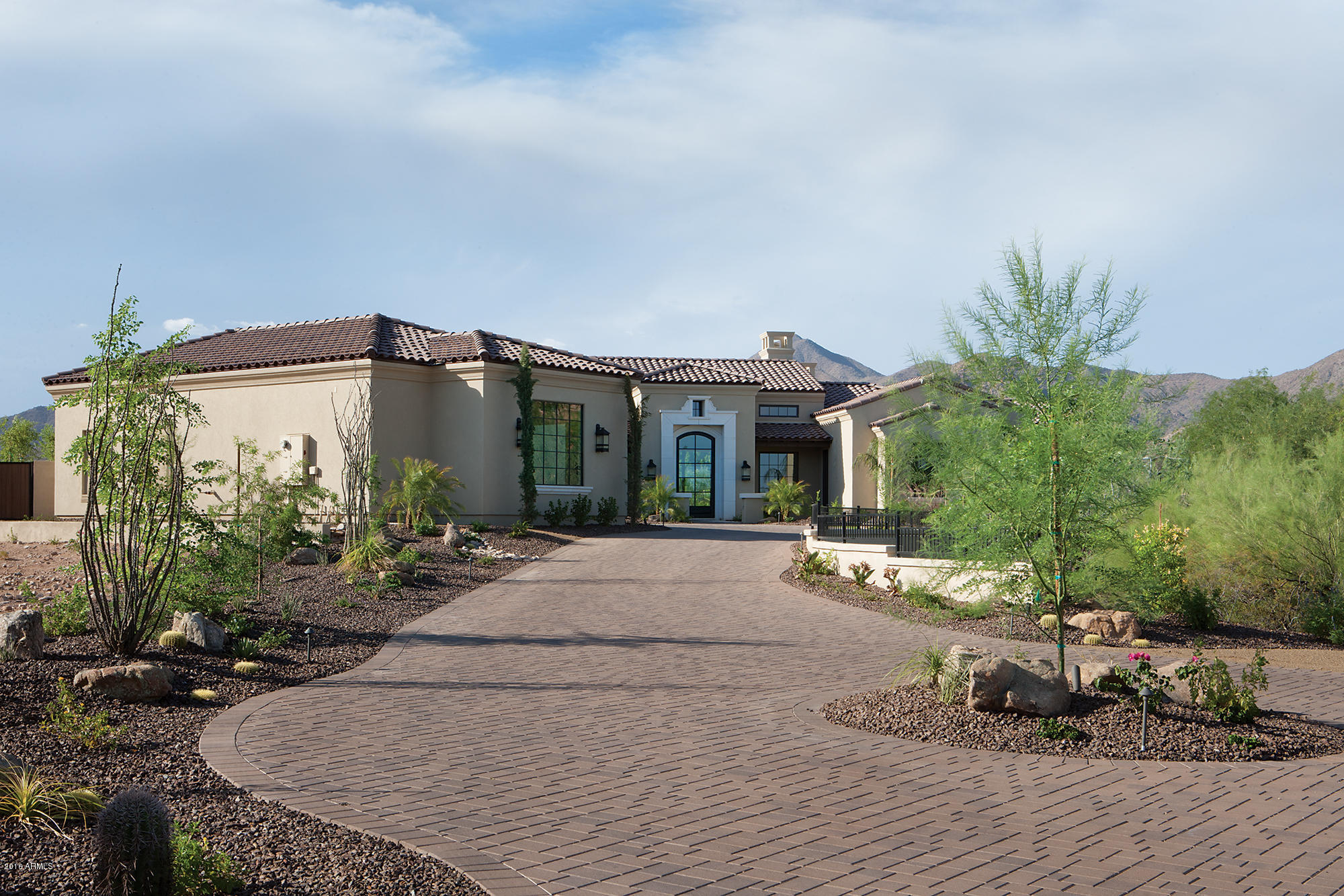 POR S2 LOT 35 (S2 E2 NW4 SE4 NE4) SEC 26 3N 5E DAF COM SE COR SD LOT 35 TH N 20F TO TPOB TH CONT - Residential