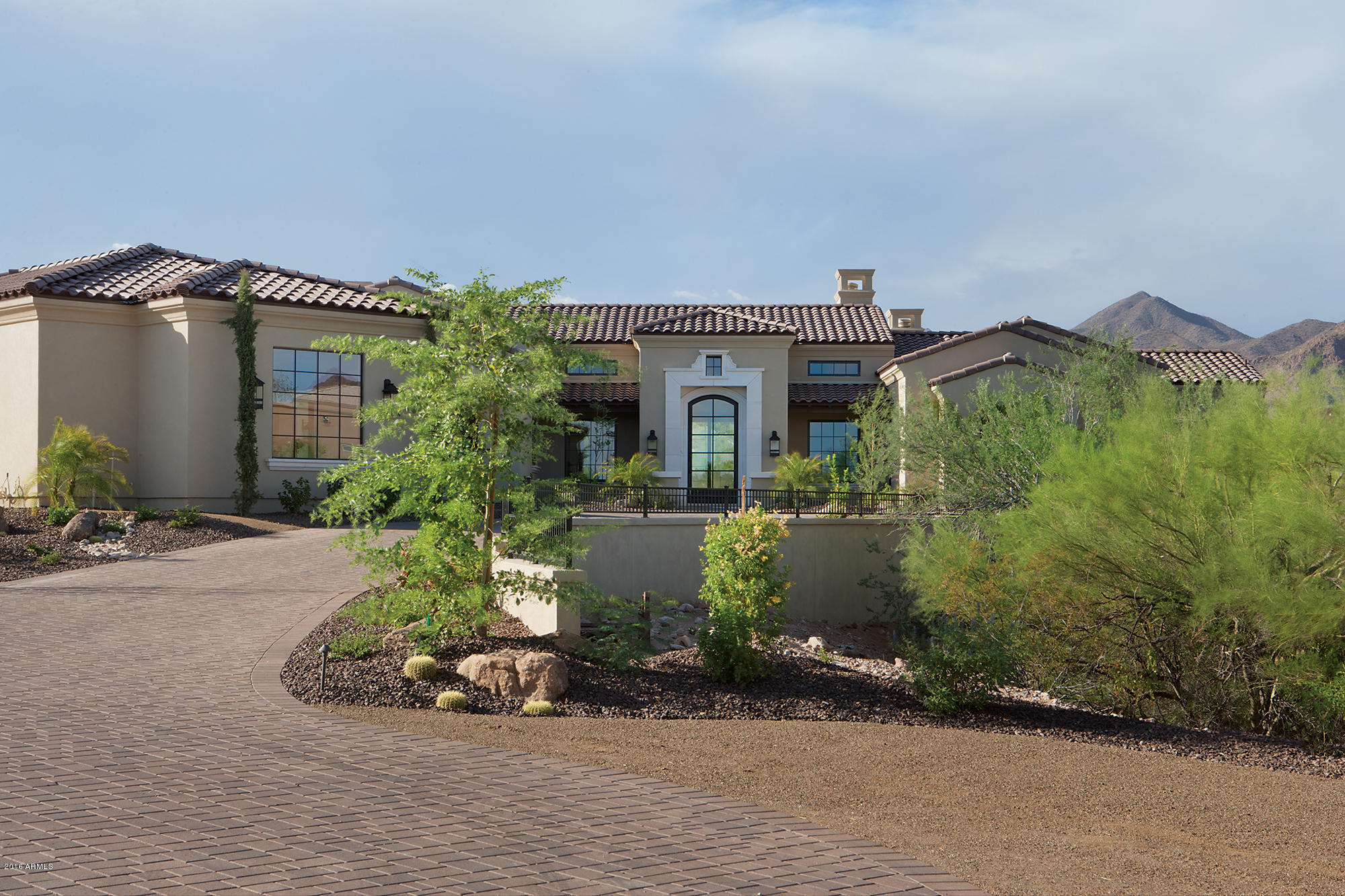 POR S2 LOT 35 (S2 E2 NW4 SE4 NE4) SEC 26 3N 5E DAF COM SE COR SD LOT 35 TH N 20F TO TPOB TH CONT - Residential