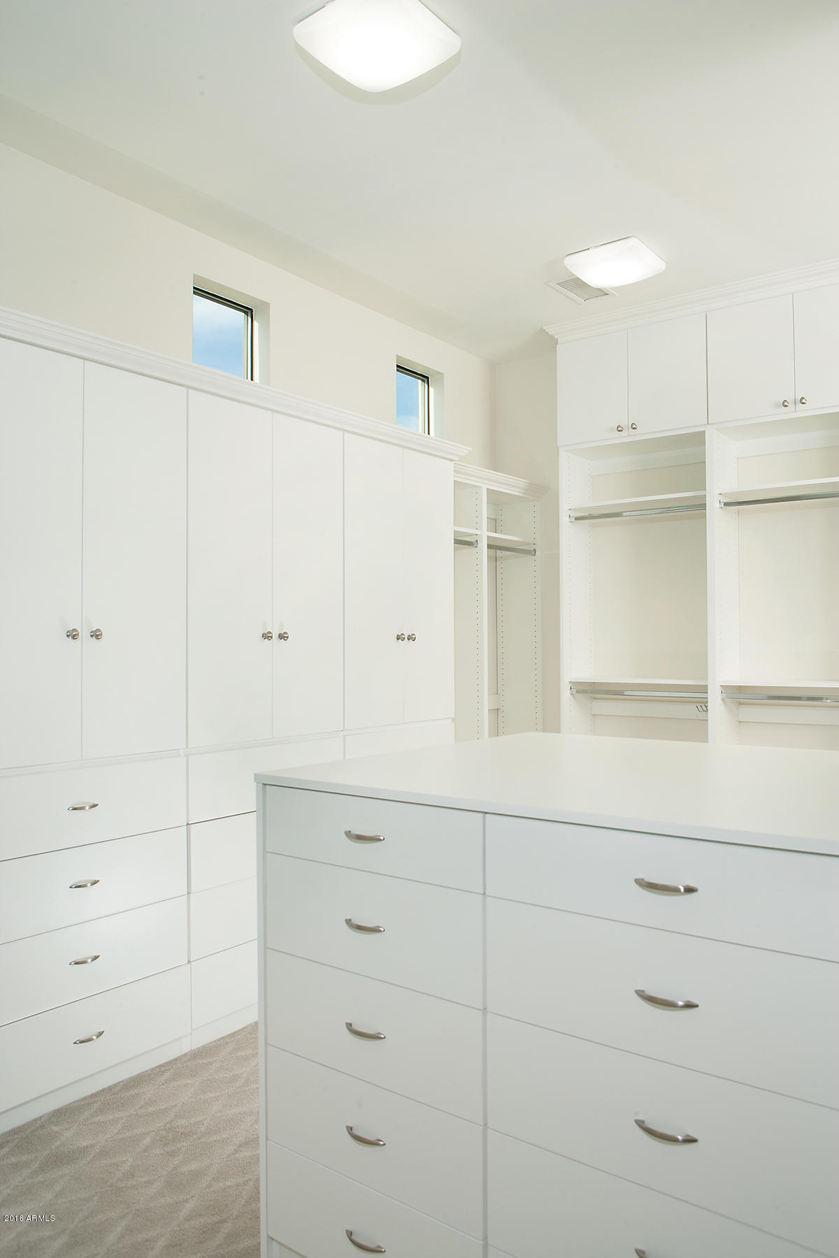 POR S2 LOT 35 (S2 E2 NW4 SE4 NE4) SEC 26 3N 5E DAF COM SE COR SD LOT 35 TH N 20F TO TPOB TH CONT - Residential