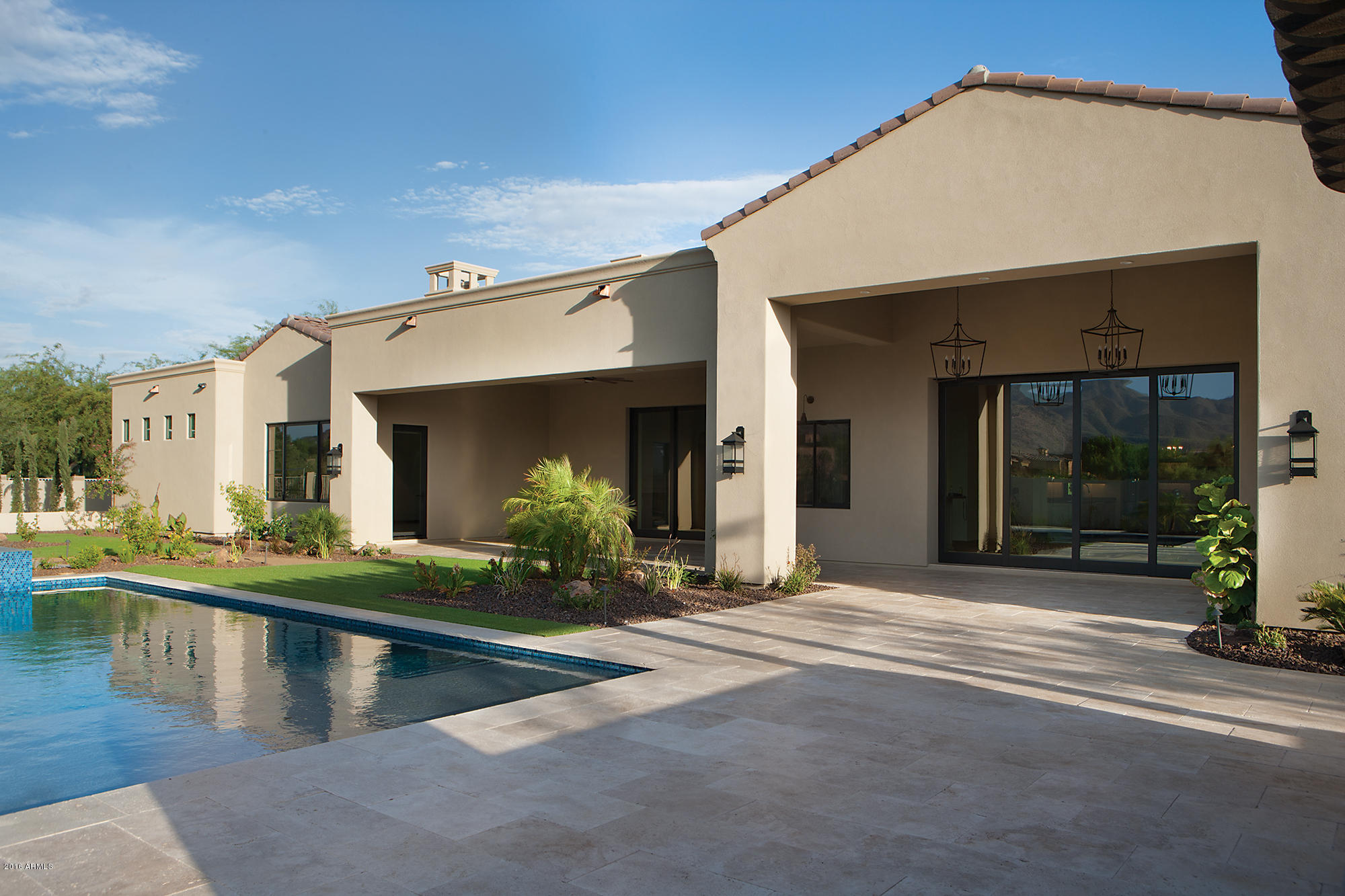 POR S2 LOT 35 (S2 E2 NW4 SE4 NE4) SEC 26 3N 5E DAF COM SE COR SD LOT 35 TH N 20F TO TPOB TH CONT - Residential
