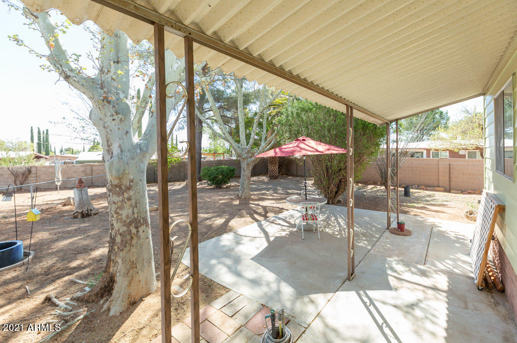 Thunderbird Mobile Home Park - Residential