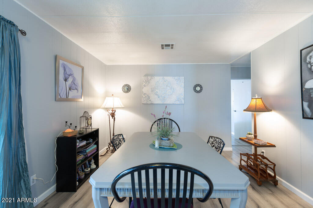 Thunderbird Mobile Home Park - Residential